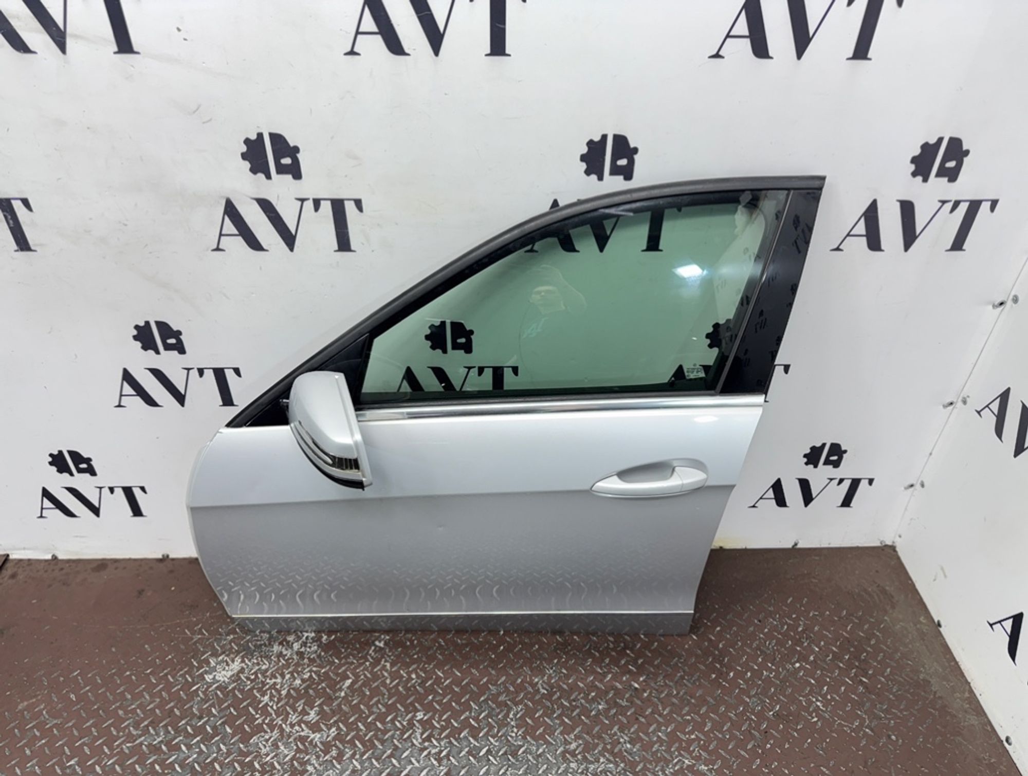 Дверь боковая передняя левая Mercedes-Benz E-Class, 30000 рублей, Ростов-на-Дону