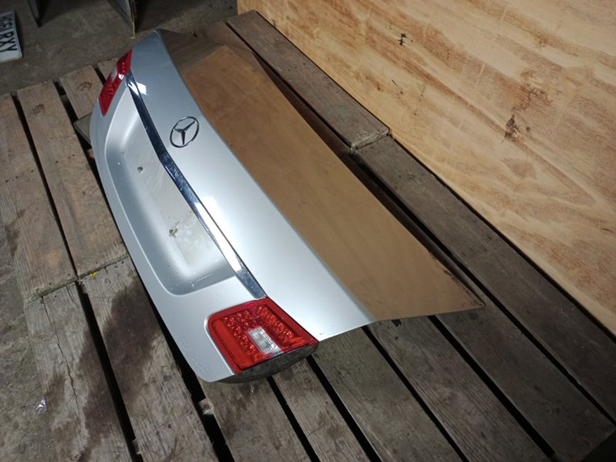 Крышка багажника Mercedes-Benz E Class W212, 15000 рублей, Ростов-на-Дону