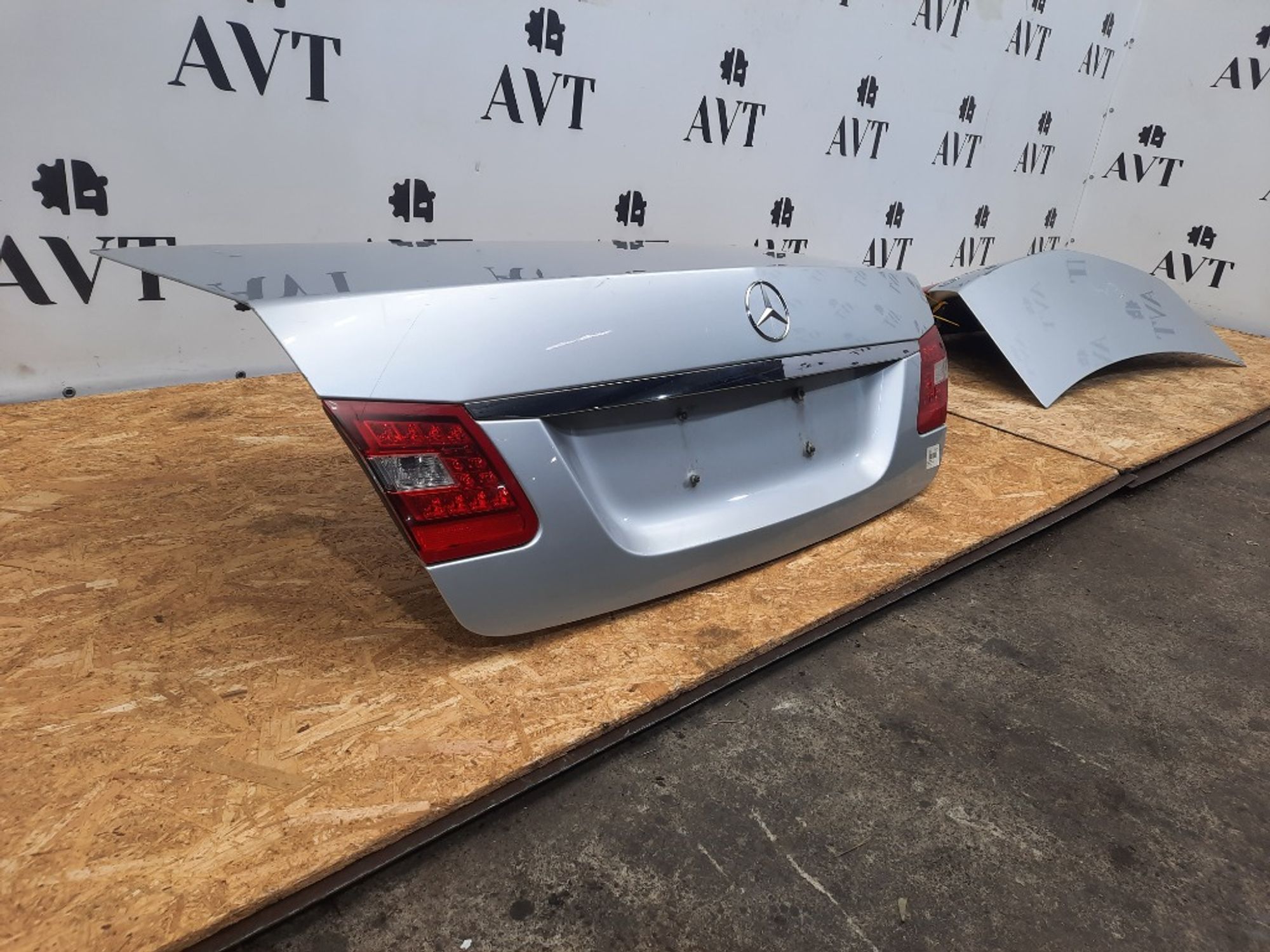 Крышка багажника Mercedes-Benz E Class W212, 15000 рублей, Ростов-на-Дону
