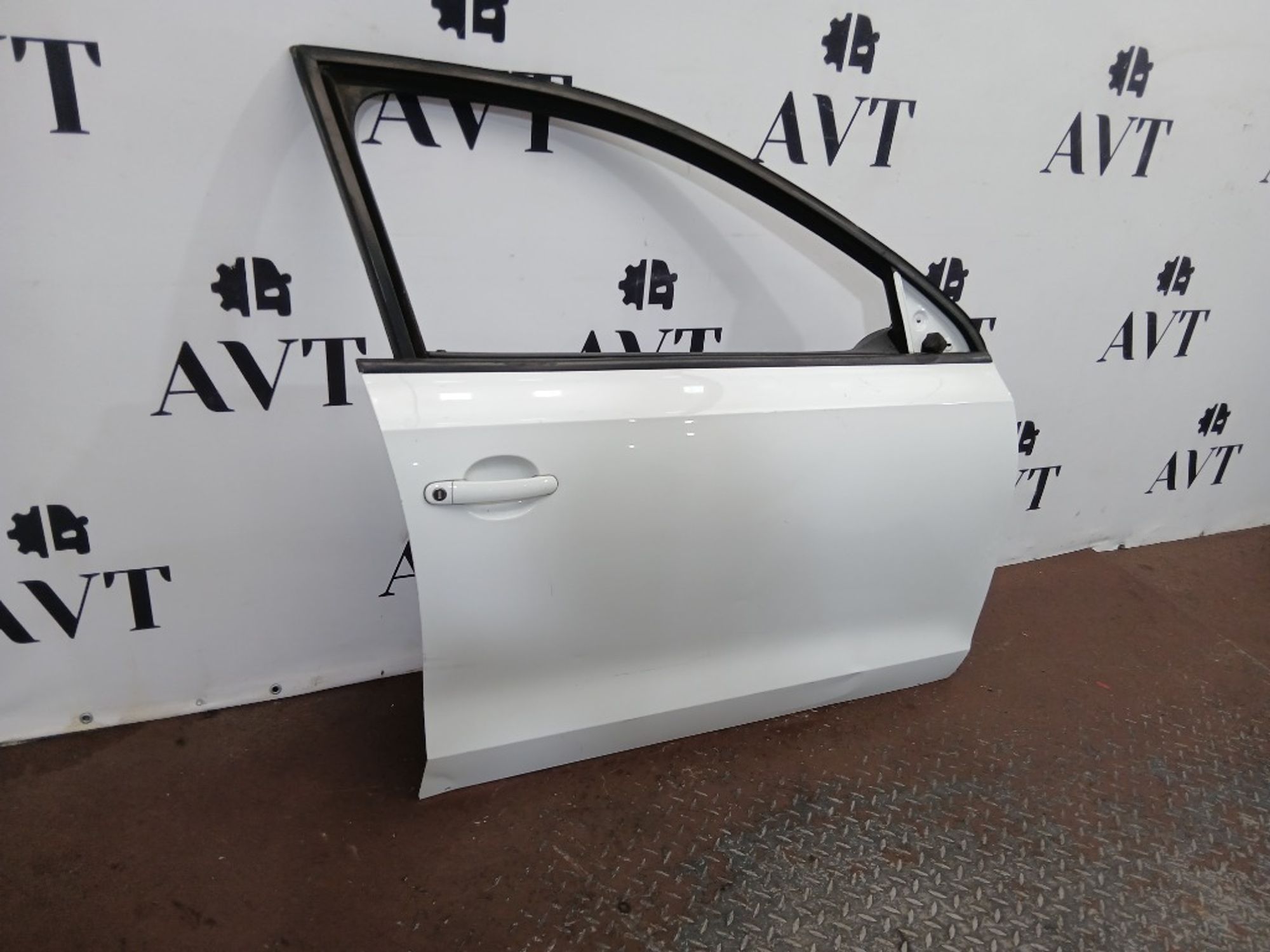 Дверь боковая передняя правая Volkswagen Jetta 6, 50000 рублей, Ростов-на-Дону