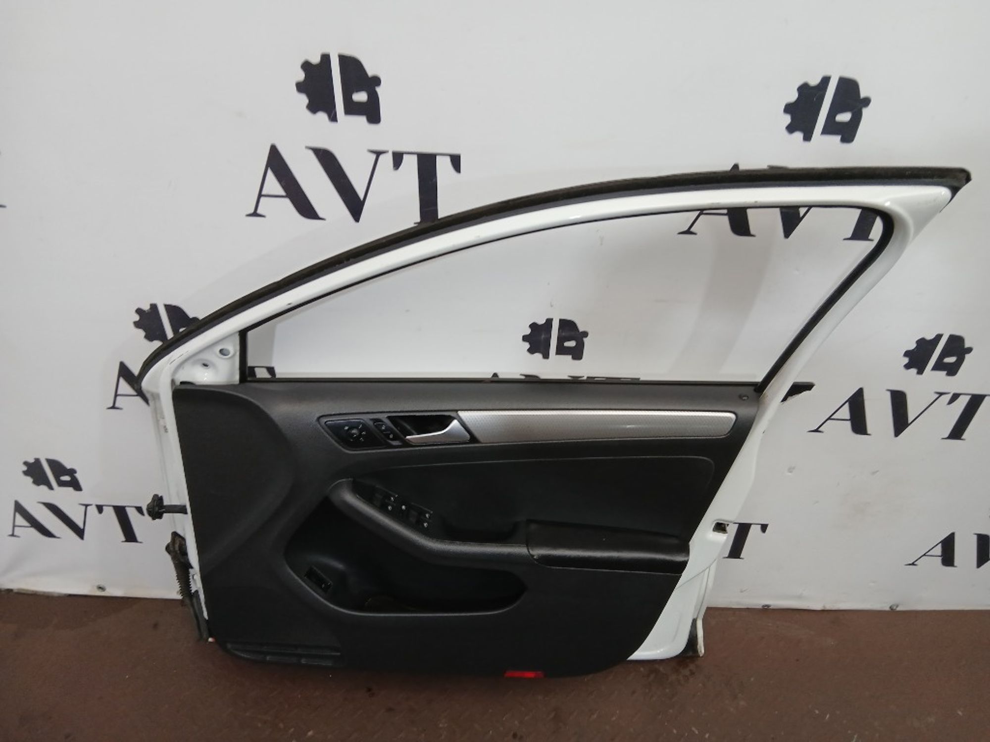 Дверь боковая передняя правая Volkswagen Jetta 6, 50000 рублей, Ростов-на-Дону