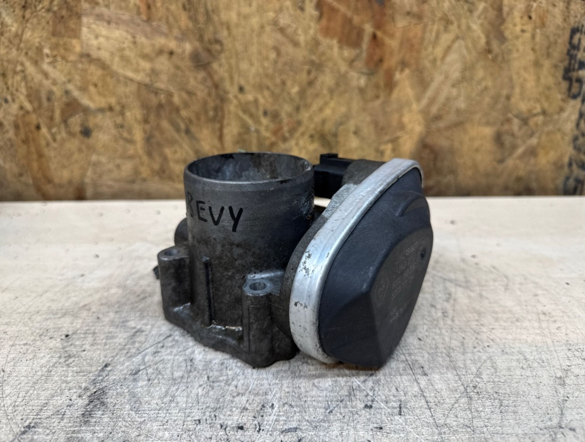 Дроссельная заслонка Renault Megane 2 K4M812, 2000 рублей, Ростов-на-Дону