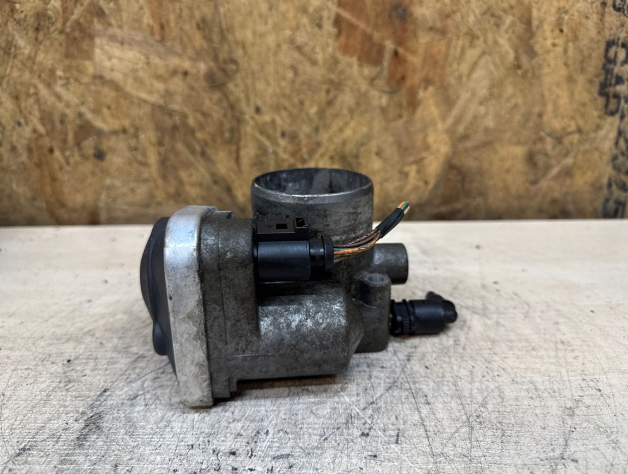 Дроссельная заслонка Renault Megane 2 K4M812, 2000 рублей, Ростов-на-Дону