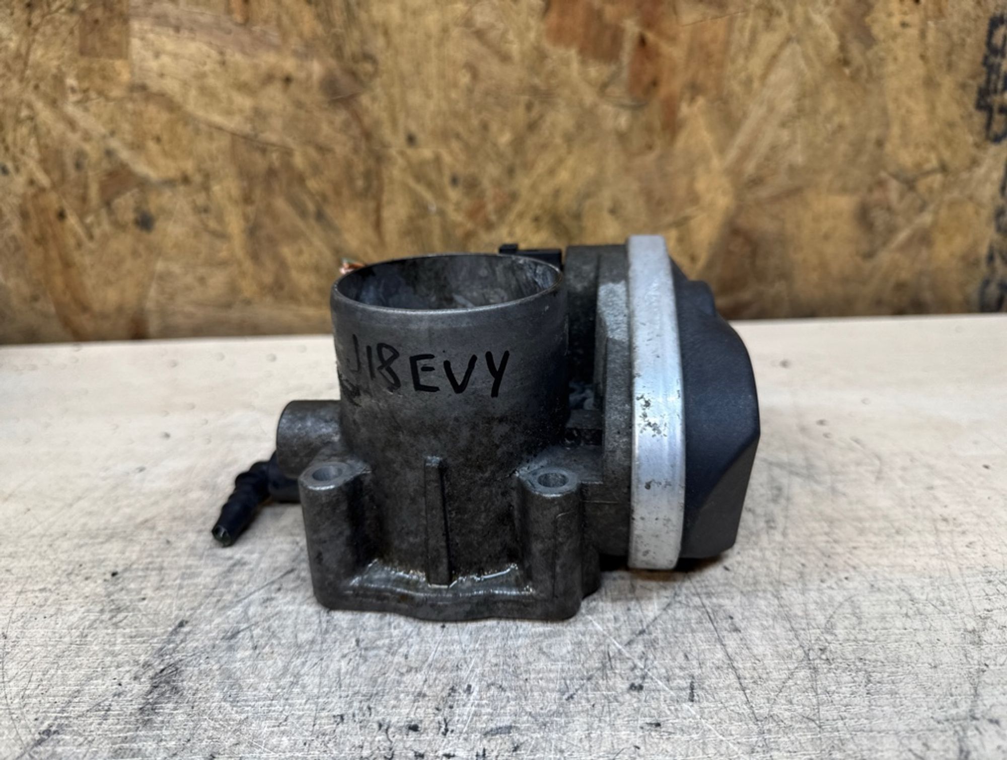 Дроссельная заслонка Renault Megane 2 K4M812, 2000 рублей, Ростов-на-Дону