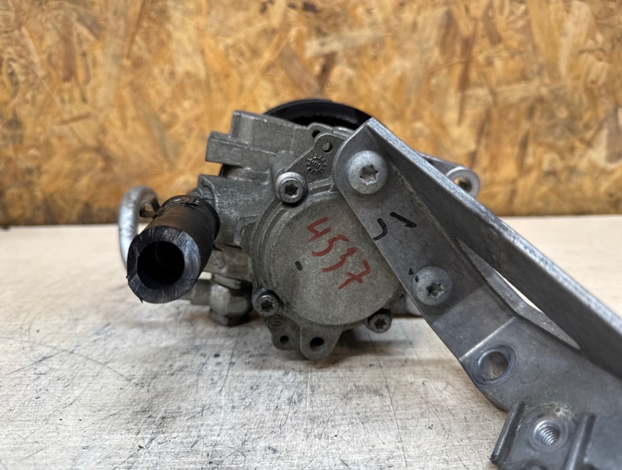 Насос гидроусилителя руля BMW 3 SERIES E90, 10000 рублей, Ростов-на-Дону