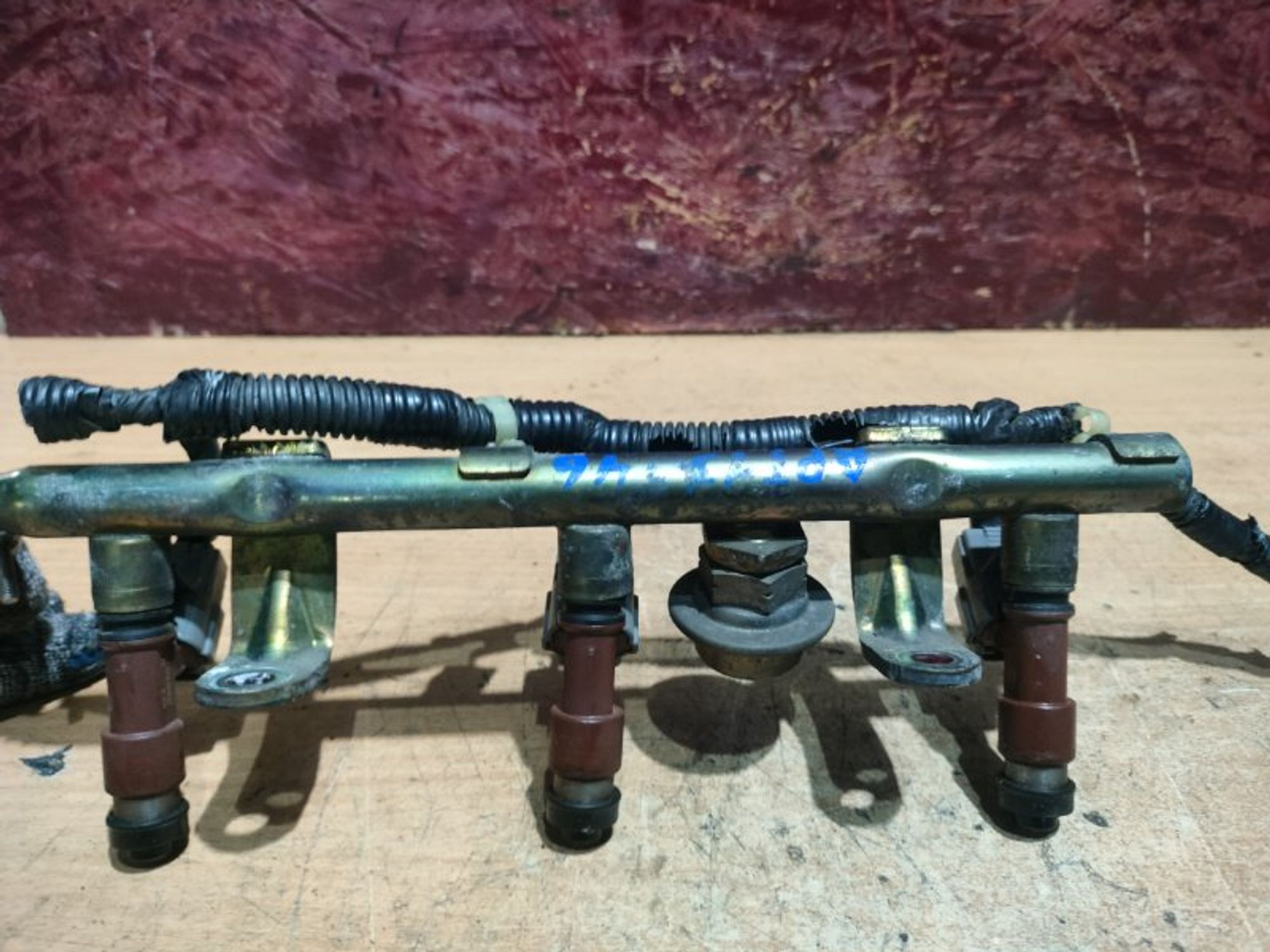 Топливная рейка Subaru Legacy EZ30D, 2000 рублей, Ростов-на-Дону