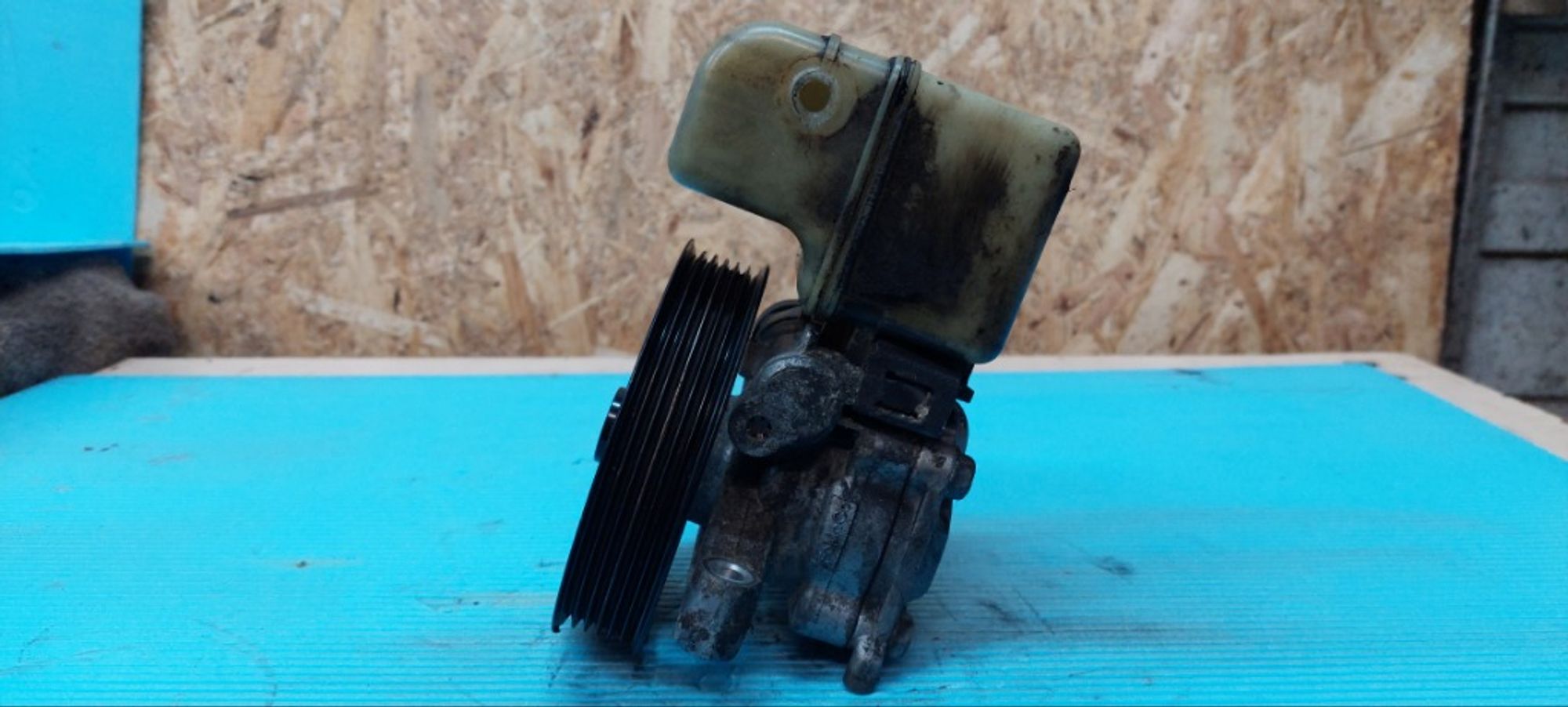 Насос гидроусилителя руля Mazda 6 GH LF, 4500 рублей, Ростов-на-Дону