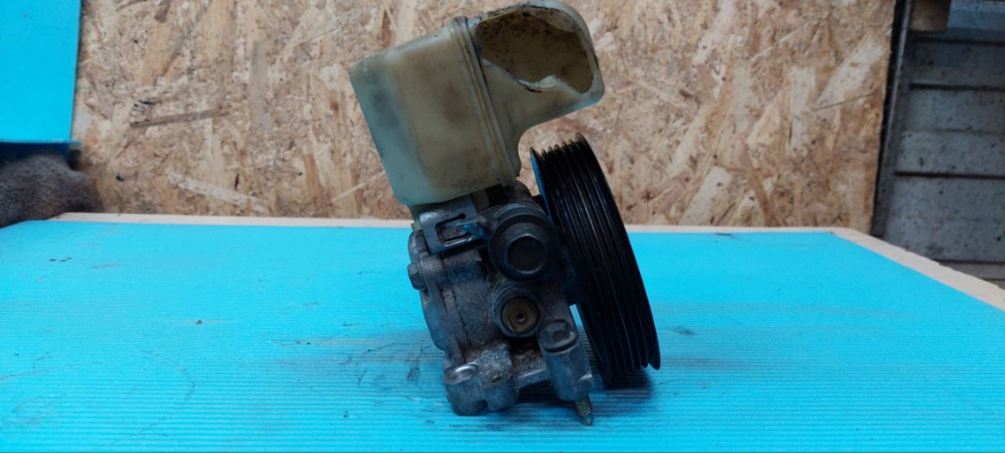 Насос гидроусилителя руля Mazda 6 GH LF, 4500 рублей, Ростов-на-Дону