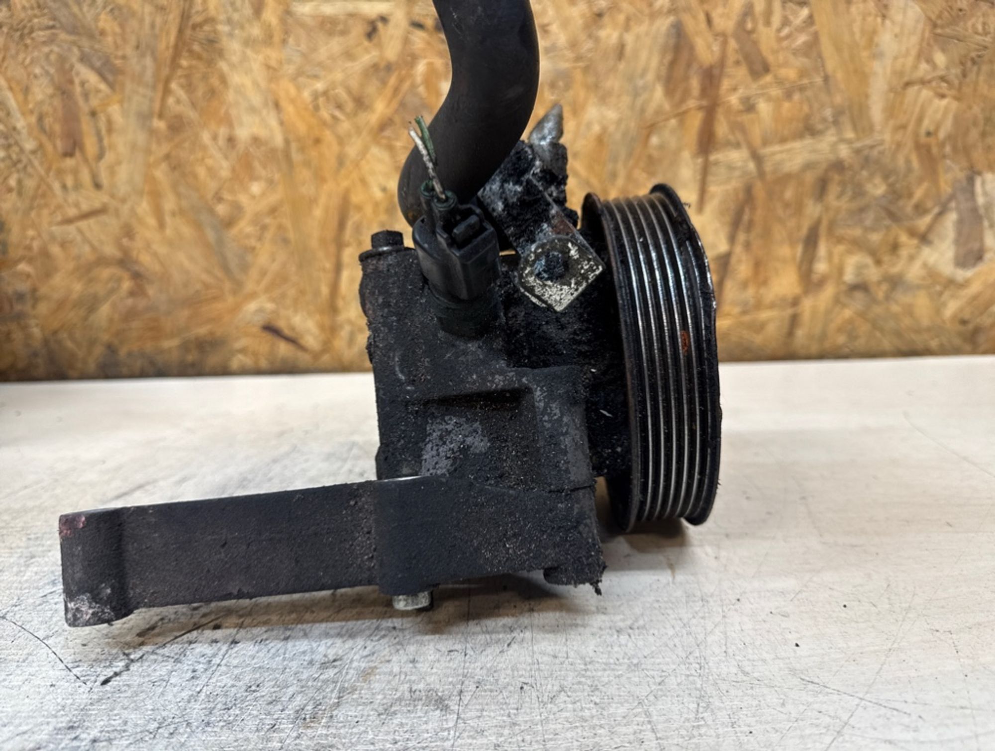 Насос гидроусилителя руля Ford Fusion FYJA, 4500 рублей, Ростов-на-Дону