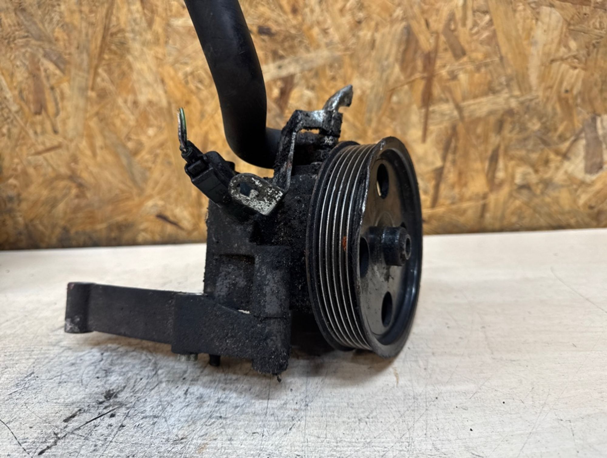 Насос гидроусилителя руля Ford Fusion FYJA, 4500 рублей, Ростов-на-Дону