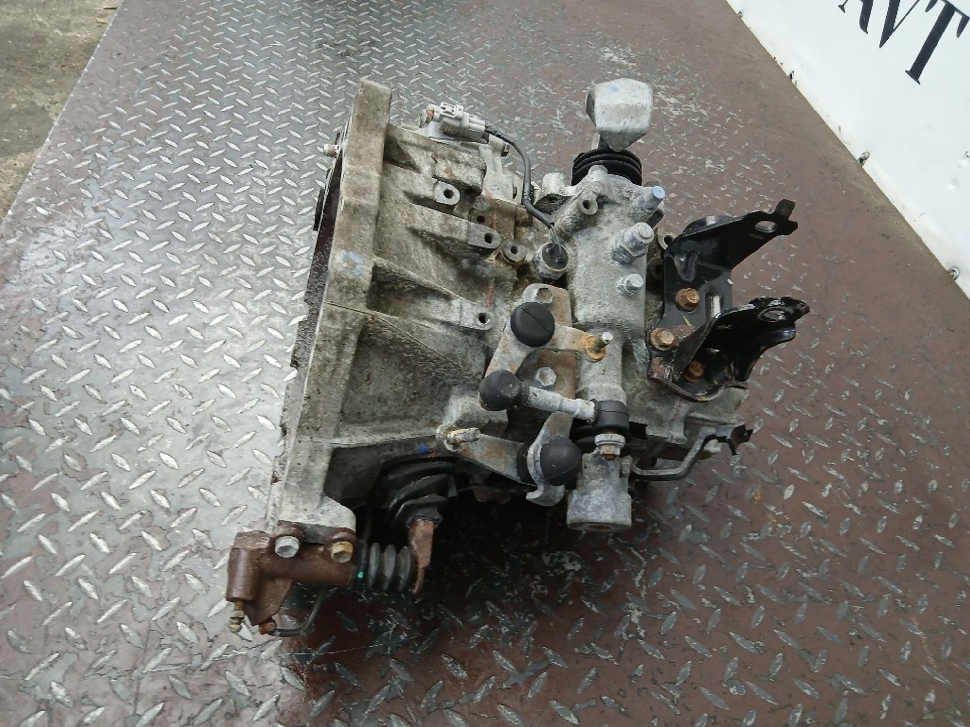 МКПП Toyota Auris 1ZR-FE, 30000 рублей, Ростов-на-Дону