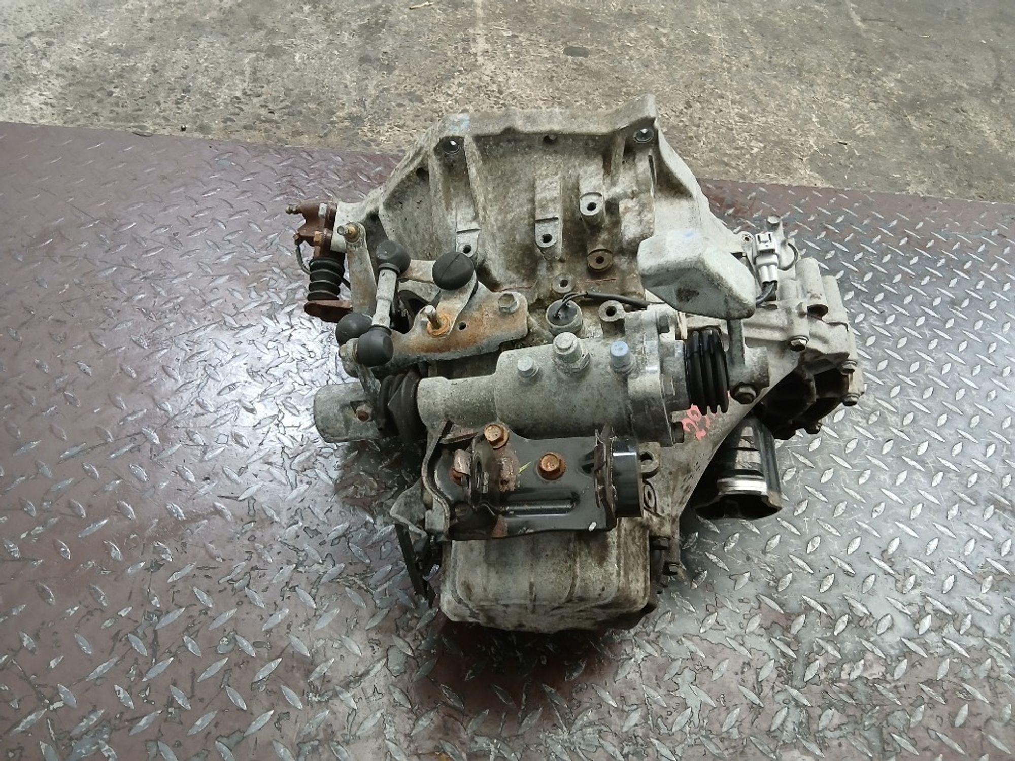 МКПП Toyota Auris 1ZR-FE, 30000 рублей, Ростов-на-Дону