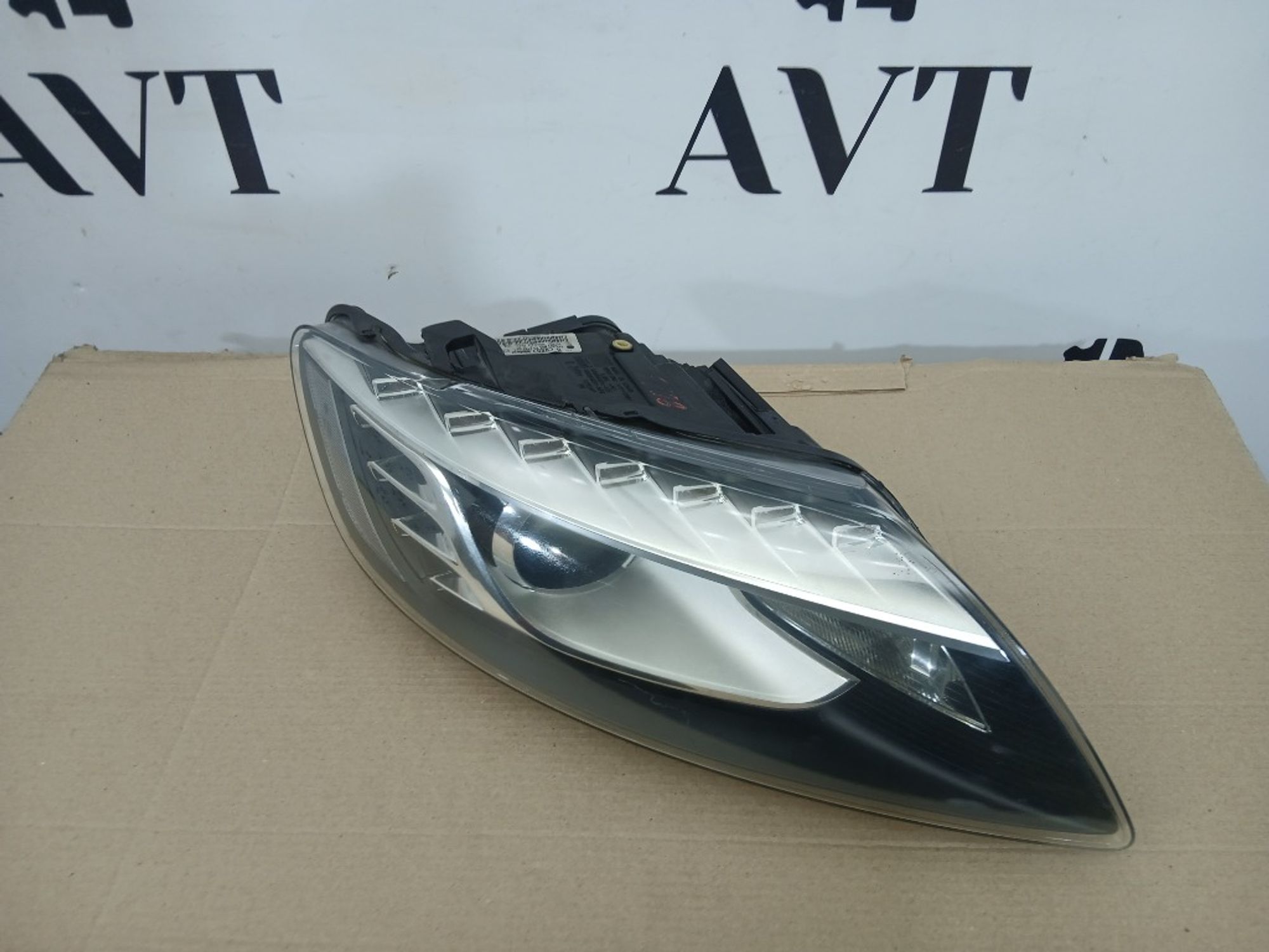 Фара ксеноновая передняя правая Audi Q7 4LB, 20000 рублей, Ростов-на-Дону