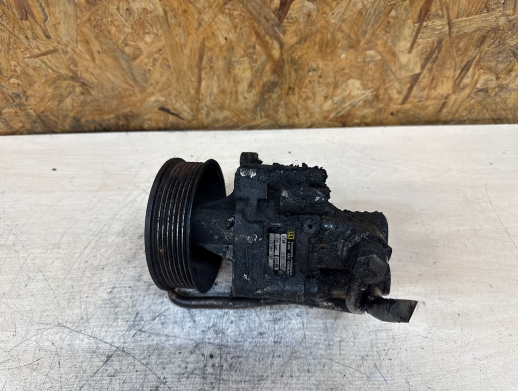 Насос гидроусилителя руля BMW 5-Series E39 M62B44, 5000 рублей, Ростов-на-Дону