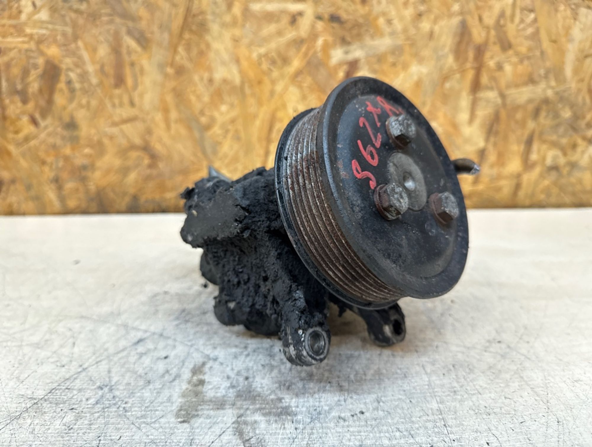 Насос гидроусилителя руля BMW 5-Series E39 M62B44, 5000 рублей, Ростов-на-Дону