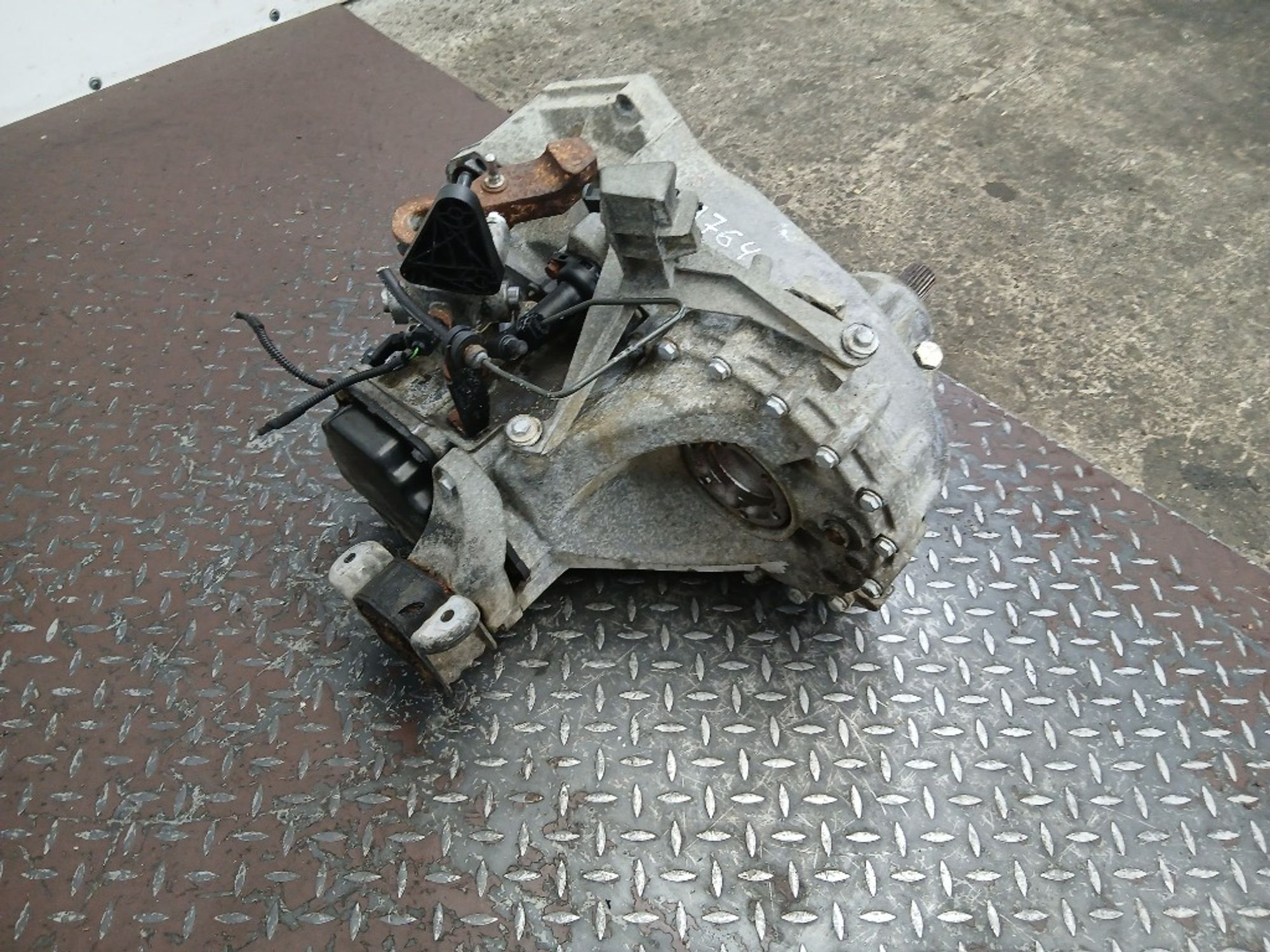 МКПП Volkswagen Transporter T5 CAA CAAB CAAC, 100000 рублей, Ростов-на-Дону