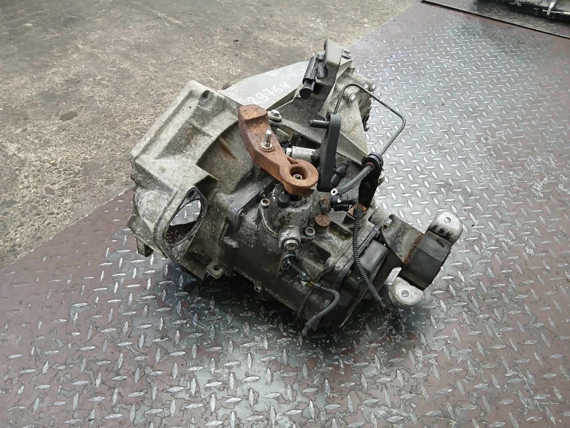 МКПП Volkswagen Transporter T5 CAA CAAB CAAC, 100000 рублей, Ростов-на-Дону