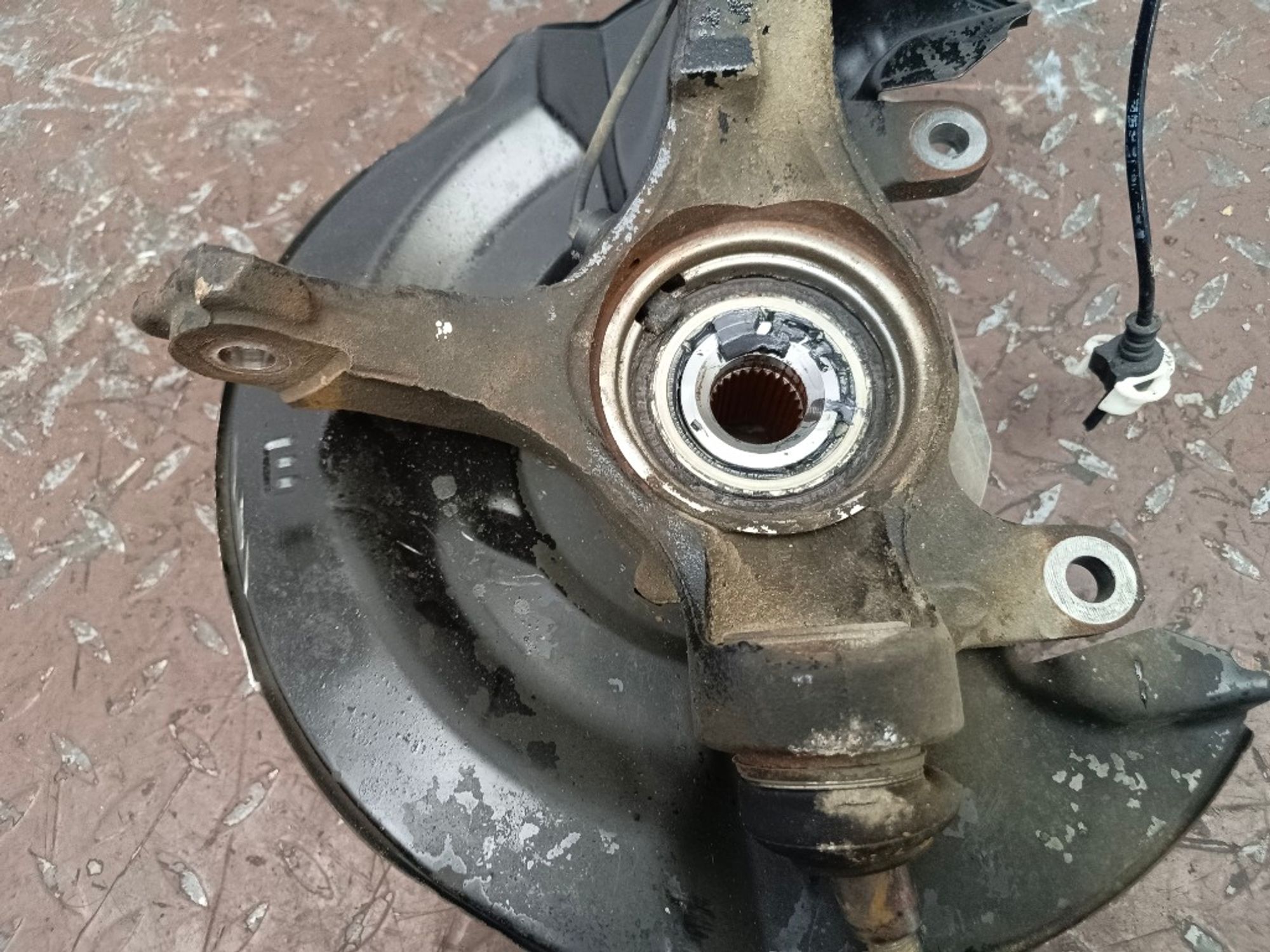 Кулак поворотный передний левый Honda Odyssey, 4500 рублей, Ростов-на-Дону