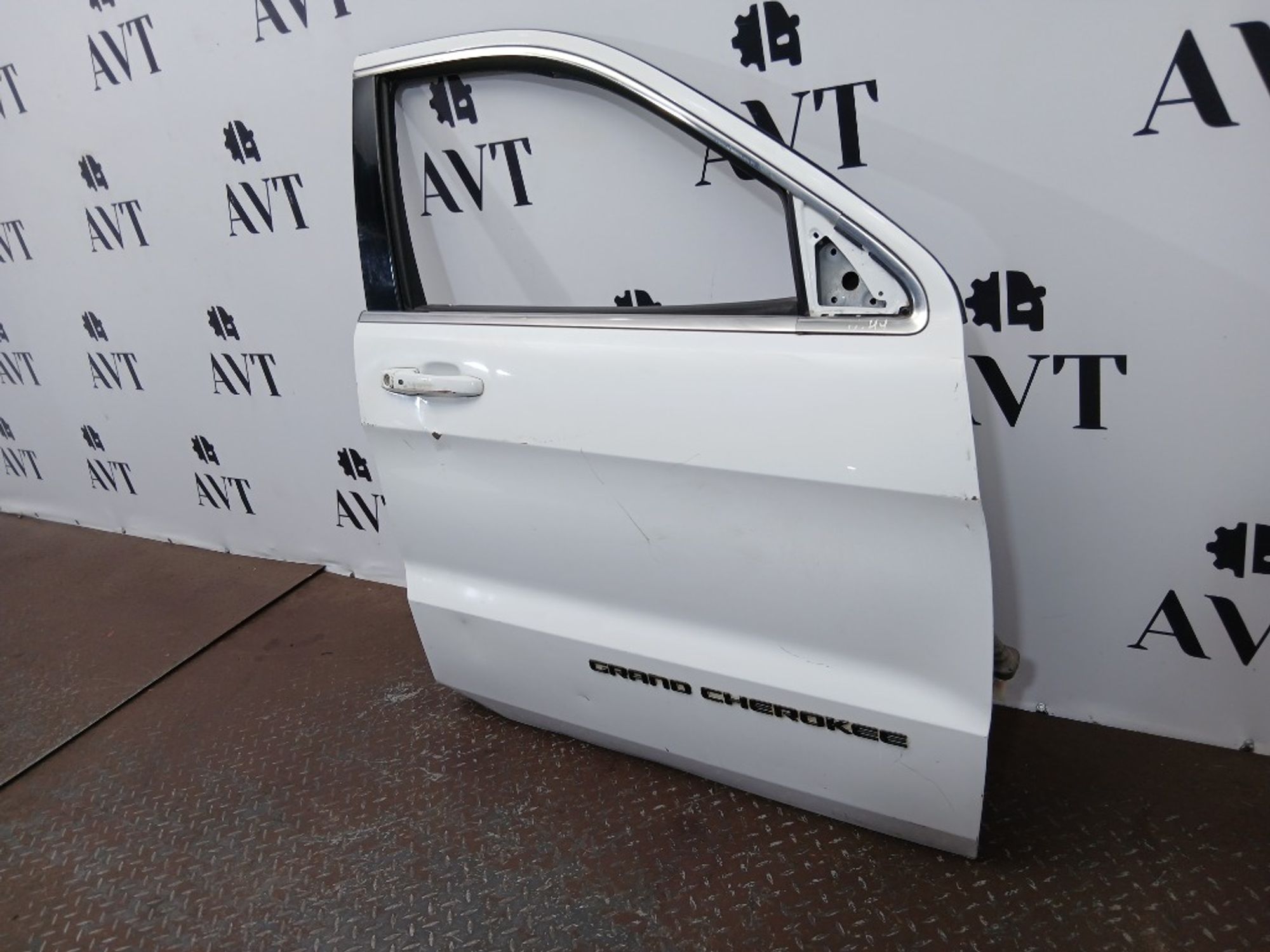 Дверь боковая передняя правая Jeep Grand Cherokee, 40000 рублей, Ростов-на-Дону