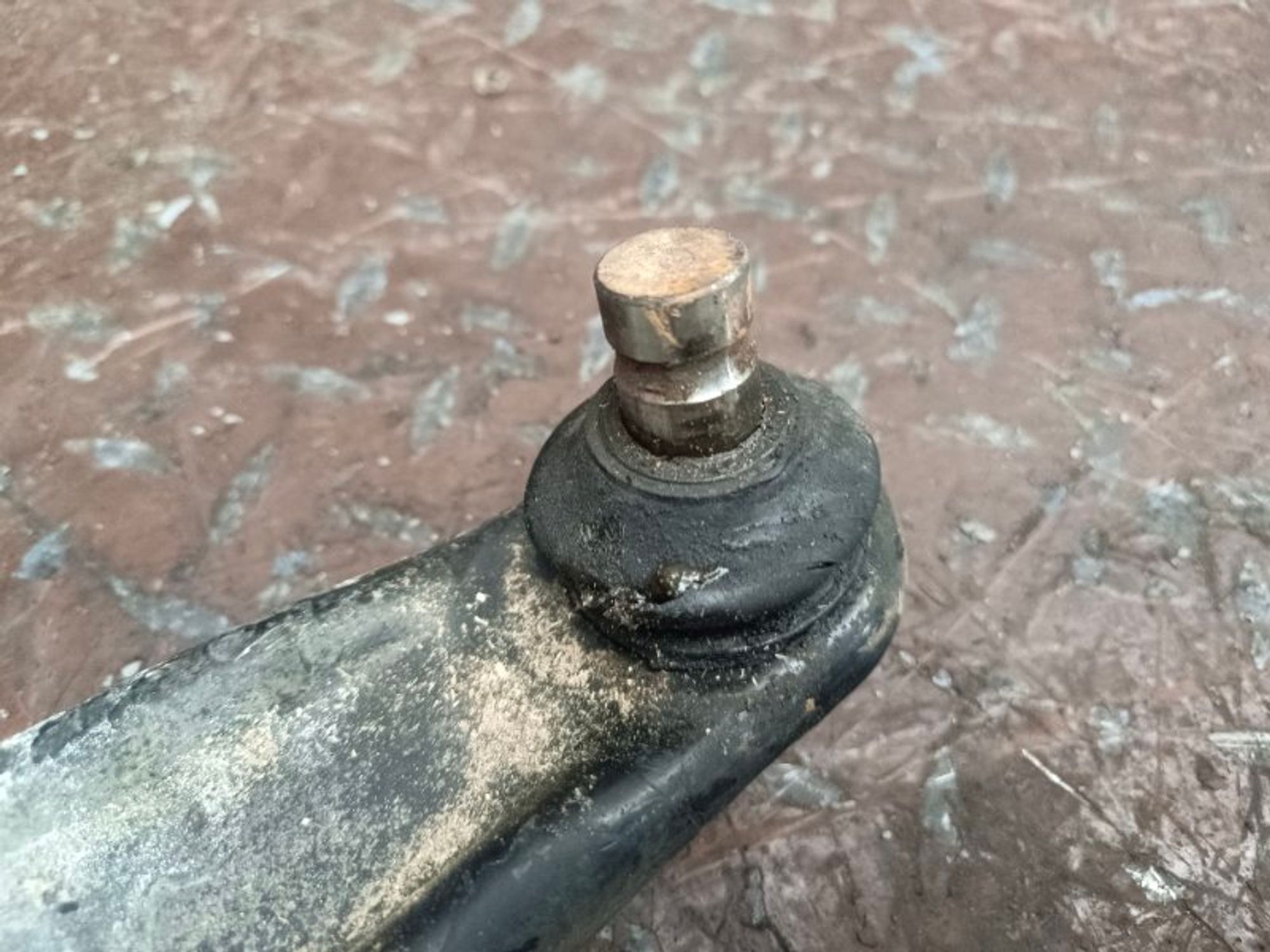 Рычаг подвески нижний передний левый Mitsubishi, 3000 рублей, Ростов-на-Дону