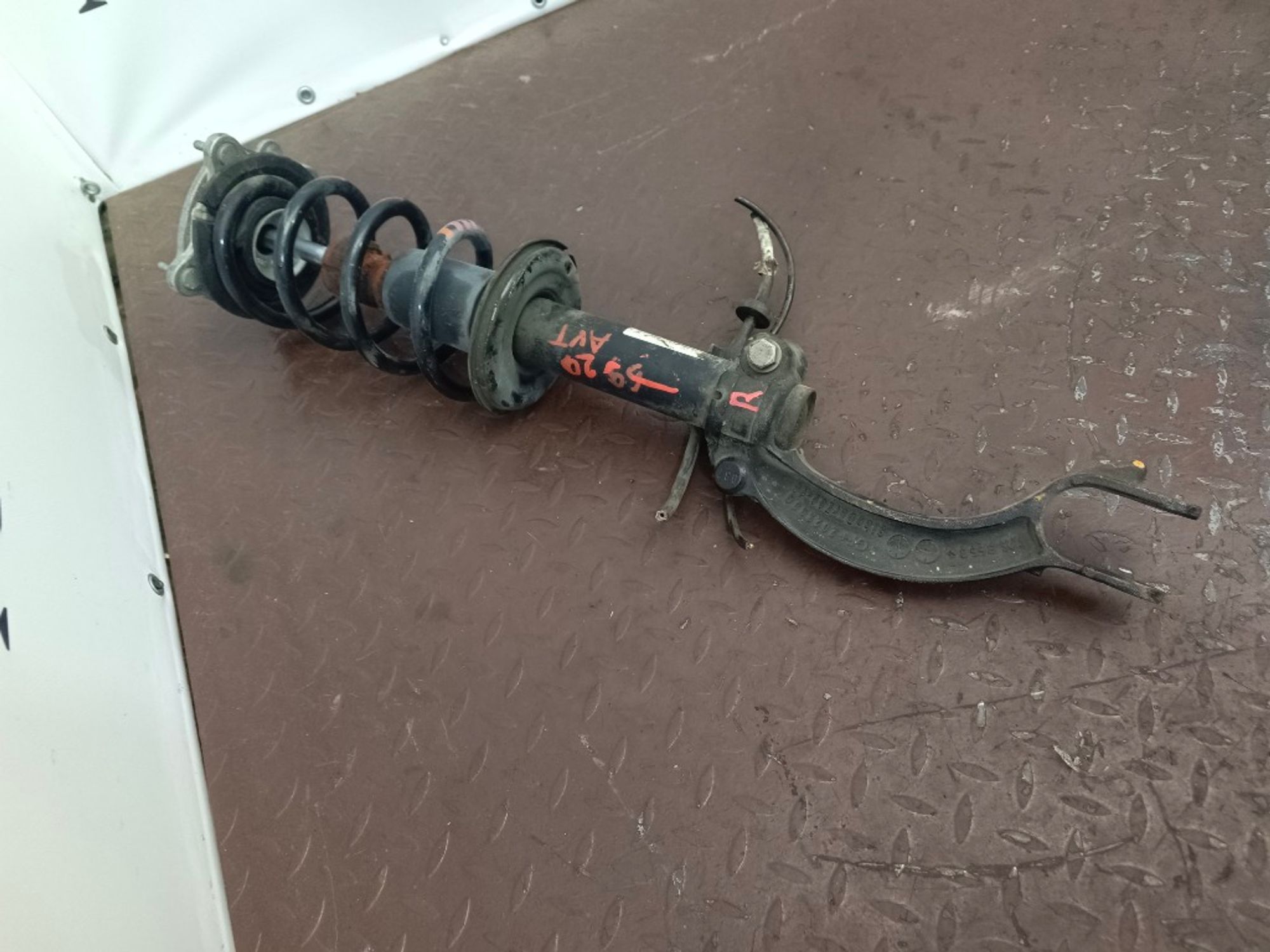 Стойка подвески передняя правая Audi A6 C7, 5000 рублей, Ростов-на-Дону