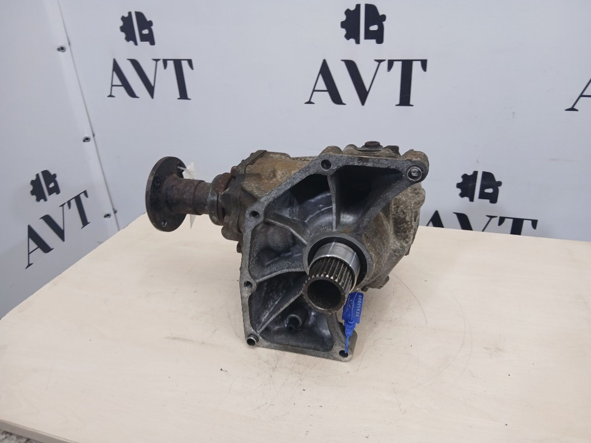 Раздаточная коробка Nissan X-Trail T30 QR25DE, 5000 рублей, Ростов-на-Дону