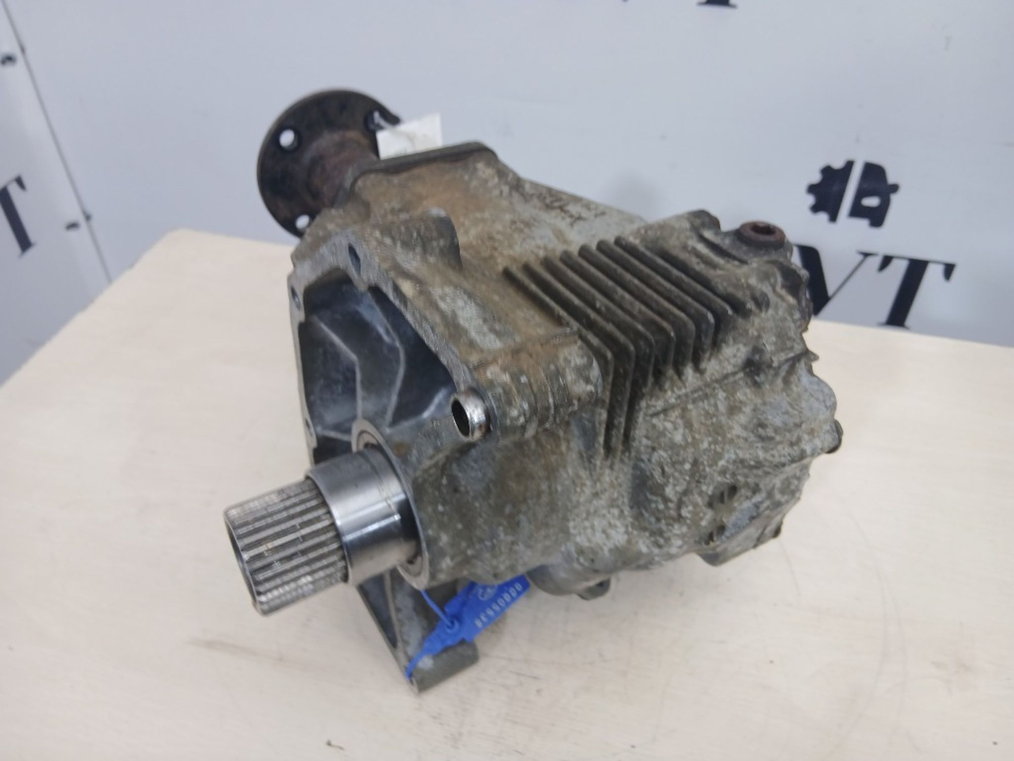 Раздаточная коробка Nissan X-Trail T30 QR25DE, 5000 рублей, Ростов-на-Дону