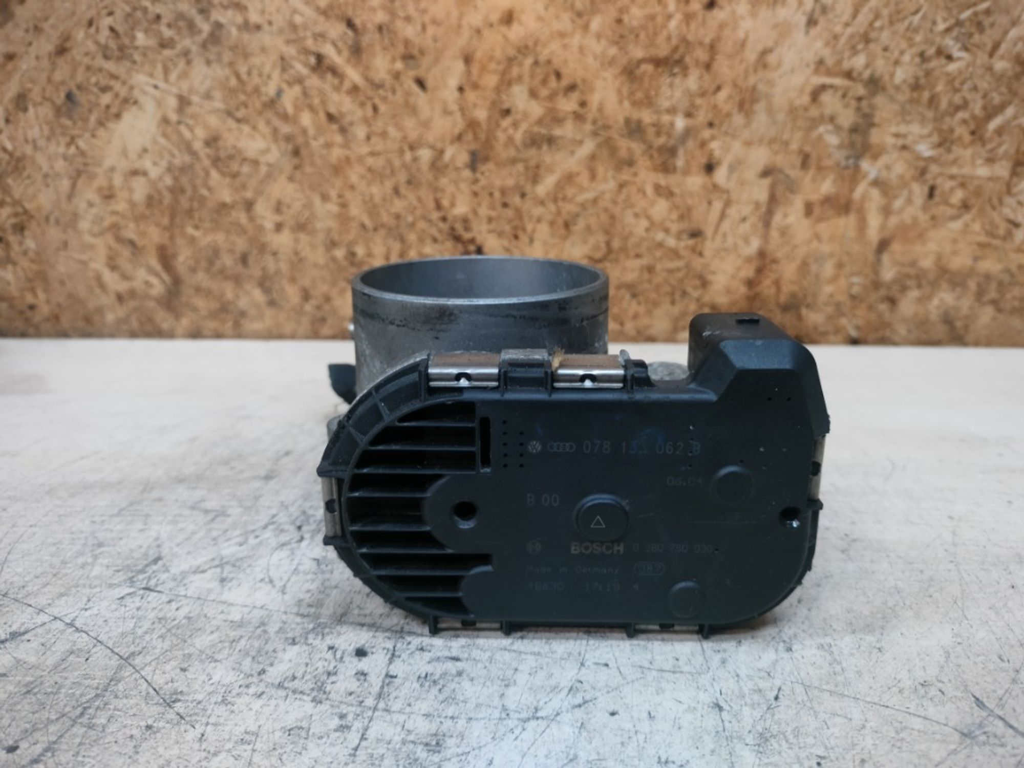 Дроссельная заслонка Audi A4 ASN, 3000 рублей, Ростов-на-Дону