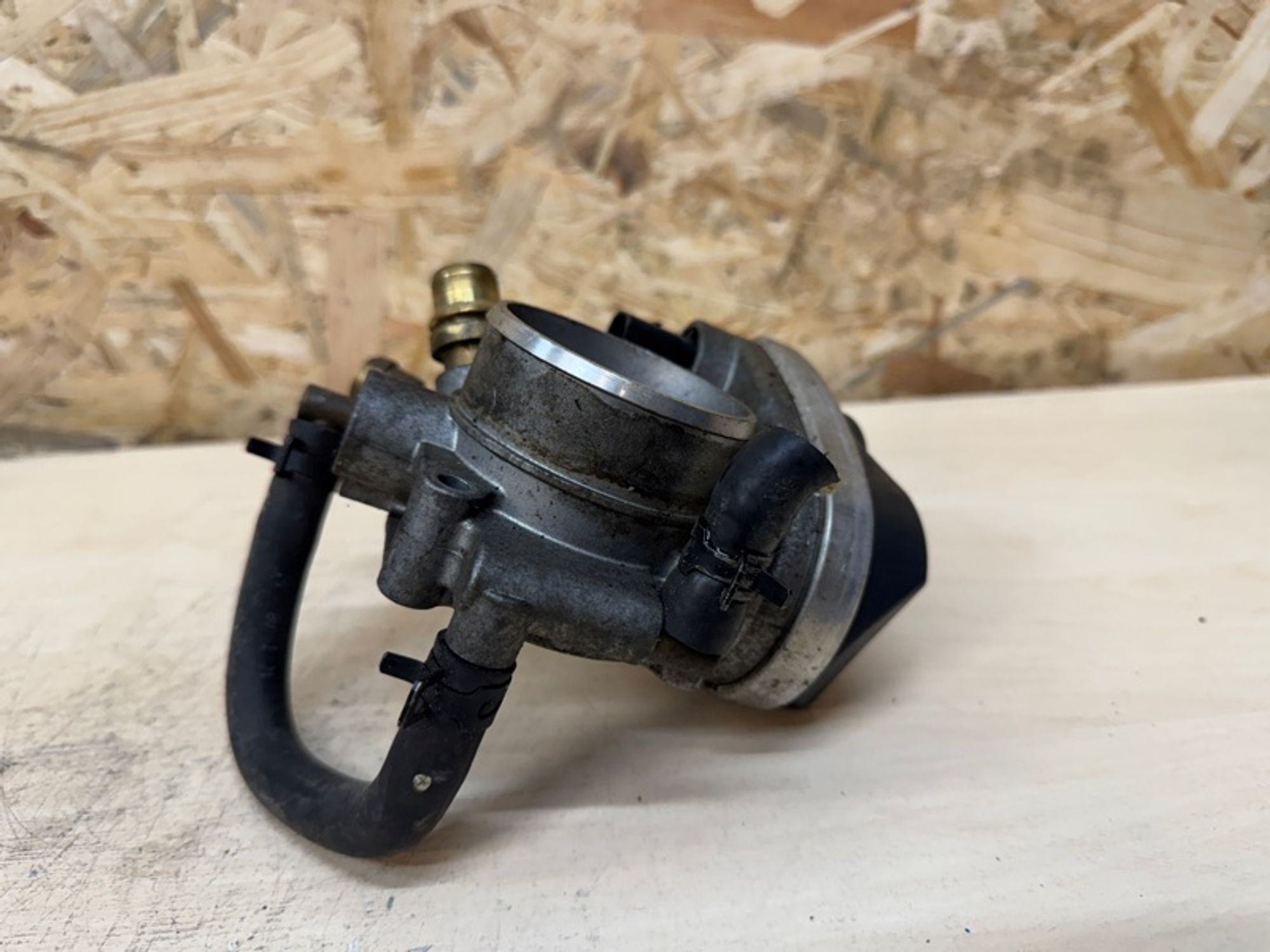 Дроссельная заслонка Chevrolet Cruze F18D4, 1500 рублей, Ростов-на-Дону