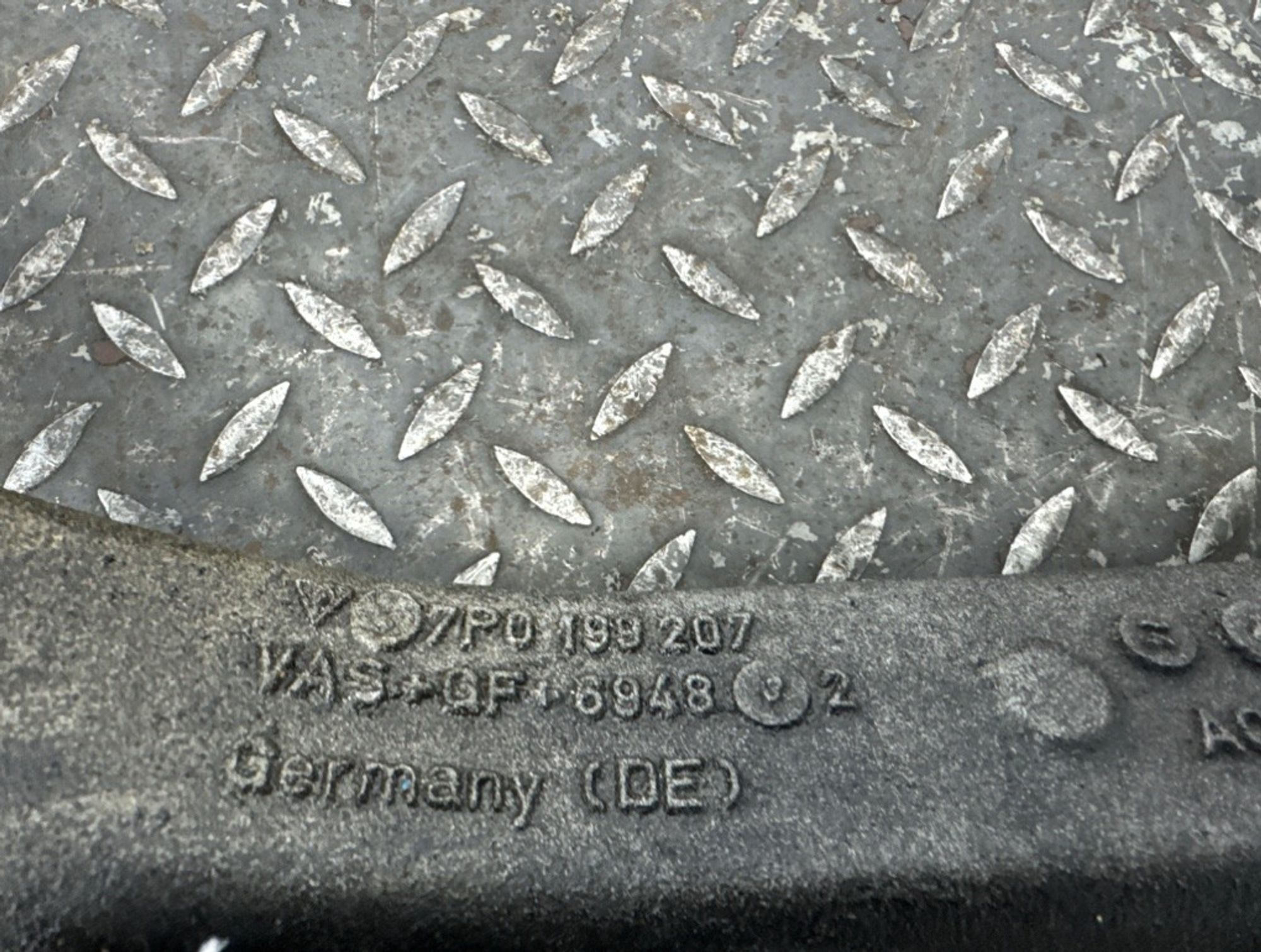 Балка двигателя Audi Q7 4LB CJT, 5000 рублей, Ростов-на-Дону