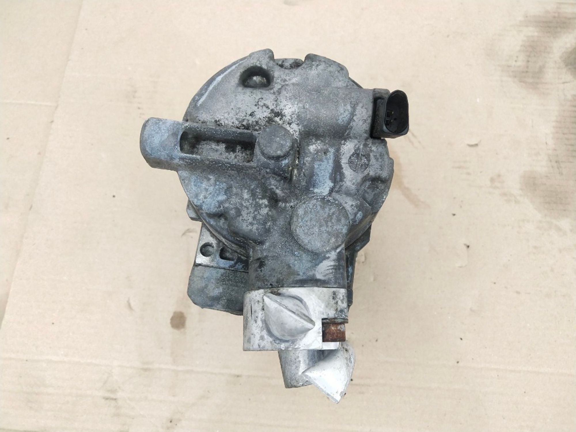 Компрессор кондиционера Volkswagen EOS CAV, 8000 рублей, Ростов-на-Дону