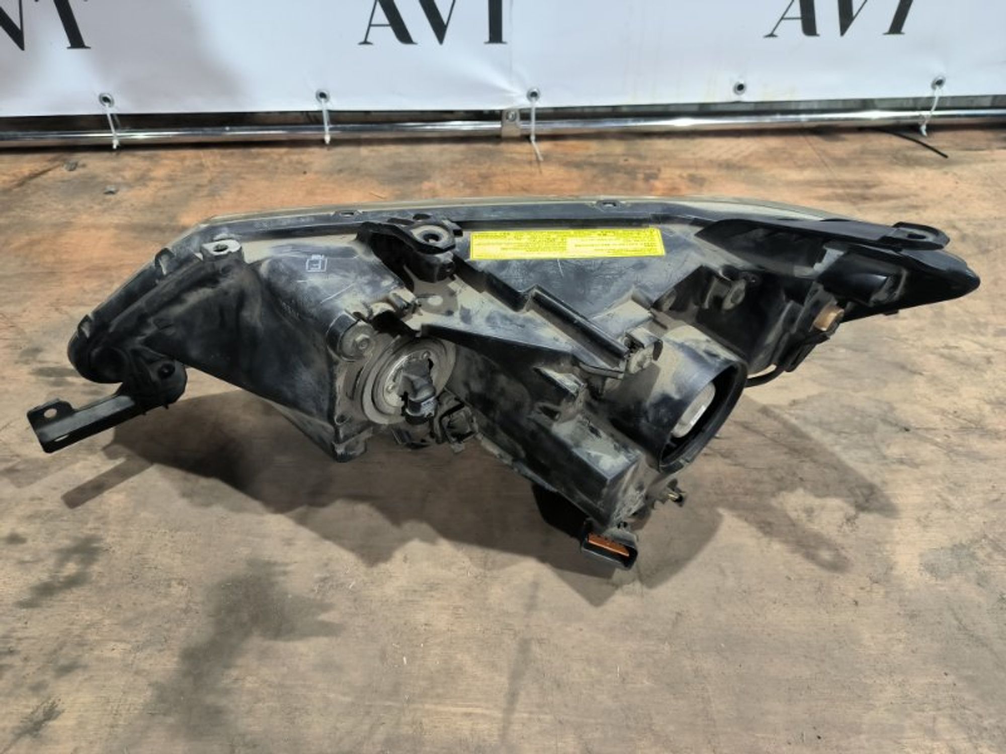 Фара ксеноновая передняя правая Mitsubishi, 9000 рублей, Ростов-на-Дону