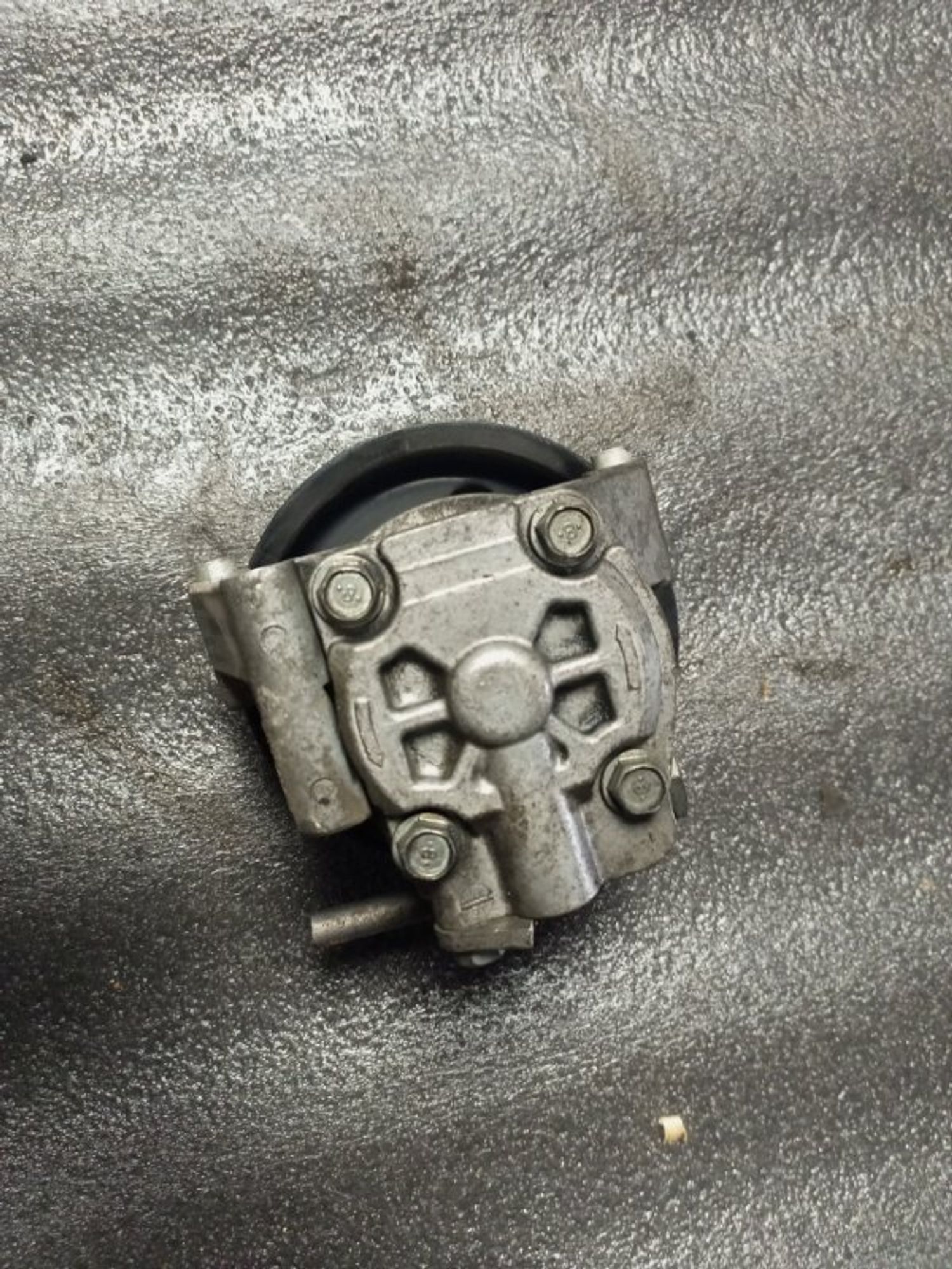 Насос гидроусилителя руля Land Rover Freelander, 8000 рублей, Ростов-на-Дону