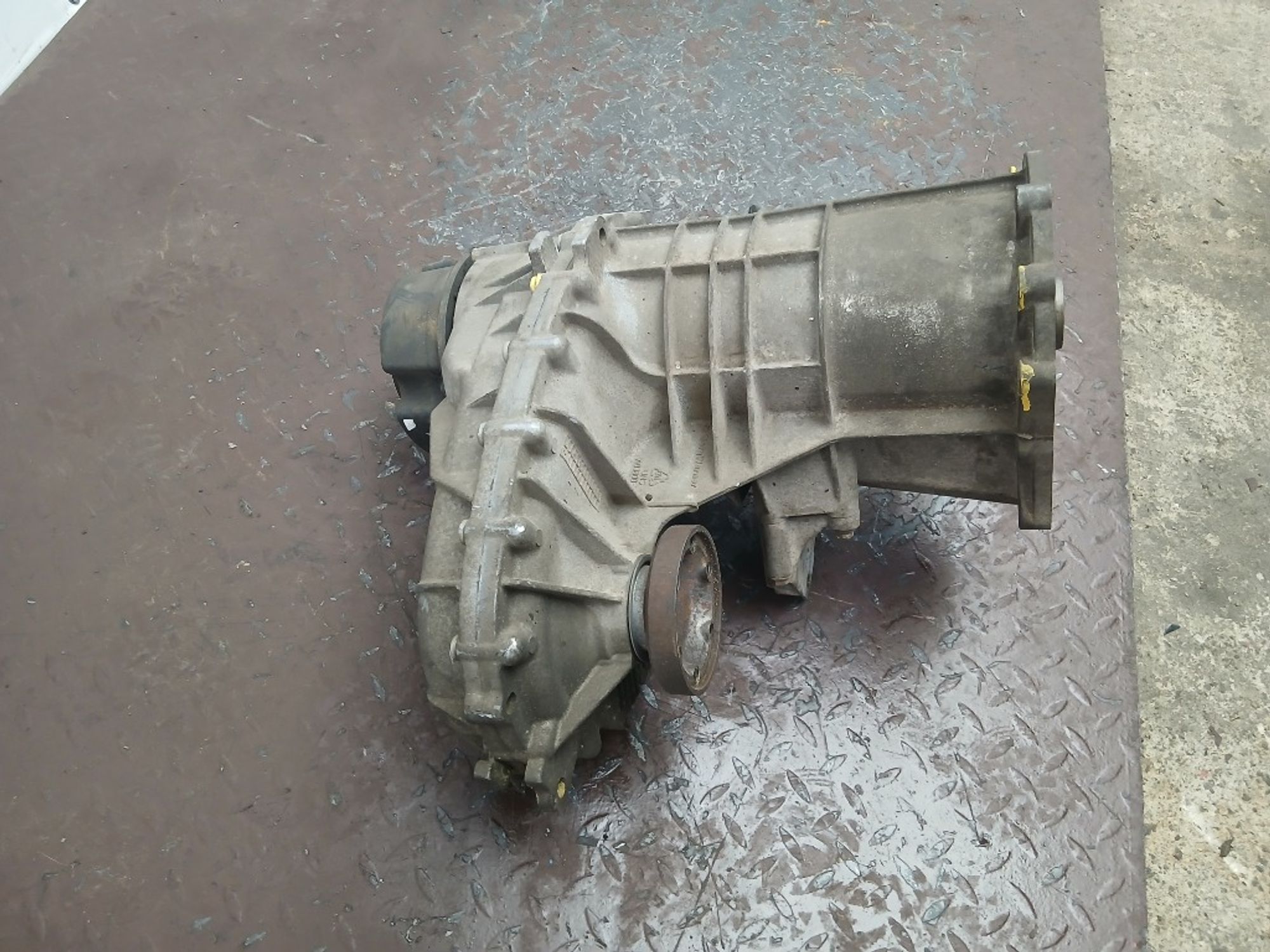 Раздаточная коробка Audi Q7 4L BUG, 23000 рублей, Ростов-на-Дону