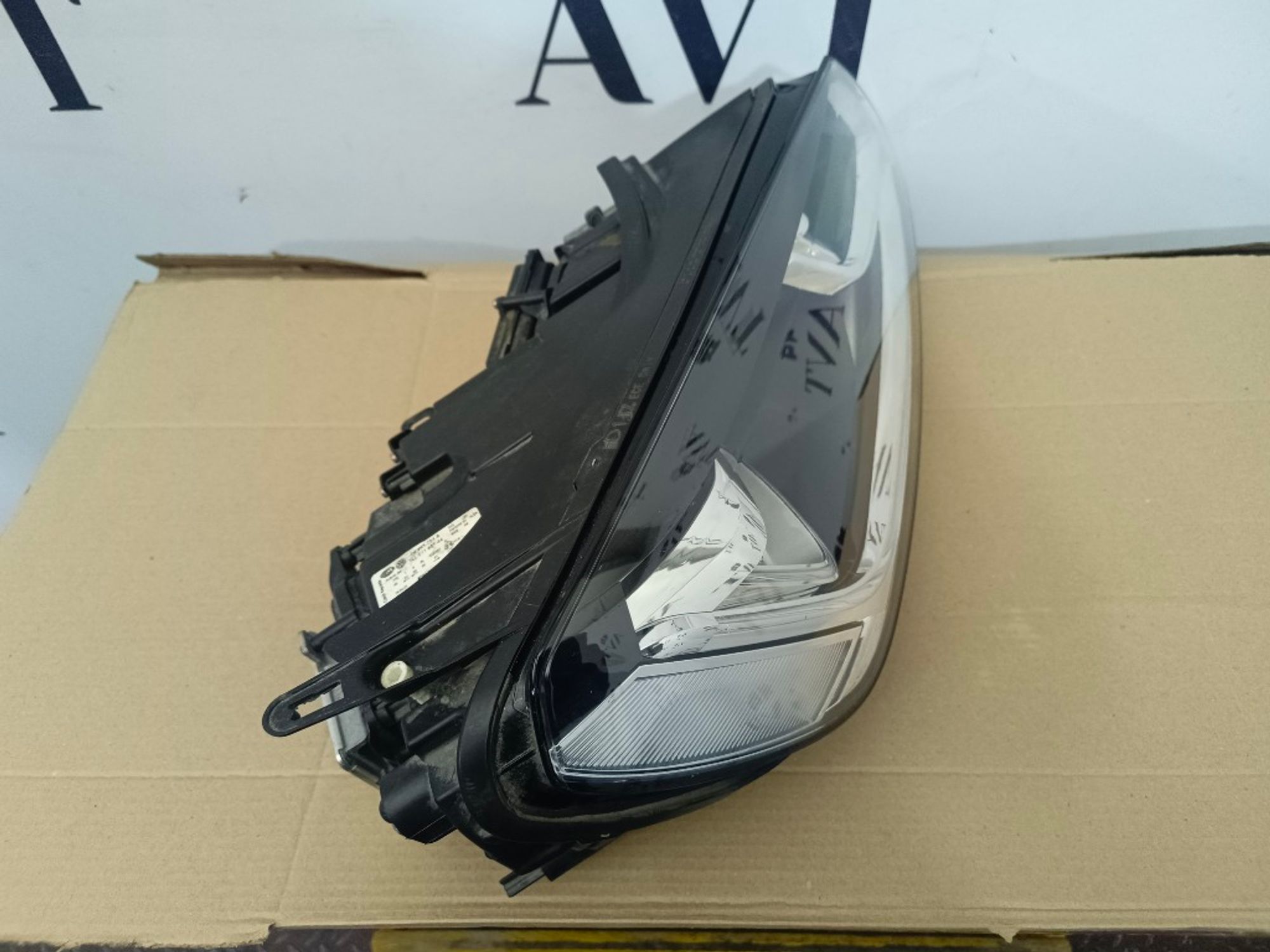 Фара ксеноновая правая Volkswagen Touareg FL CRCA, 70000 рублей, Ростов-на-Дону