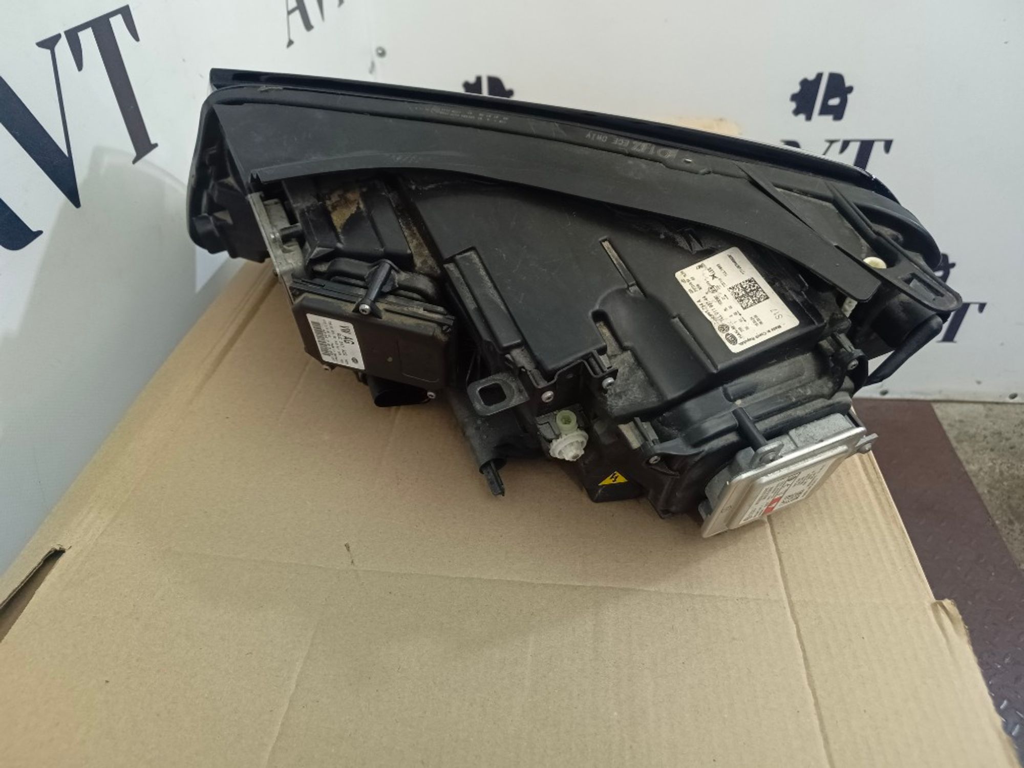 Фара ксеноновая правая Volkswagen Touareg FL CRCA, 70000 рублей, Ростов-на-Дону