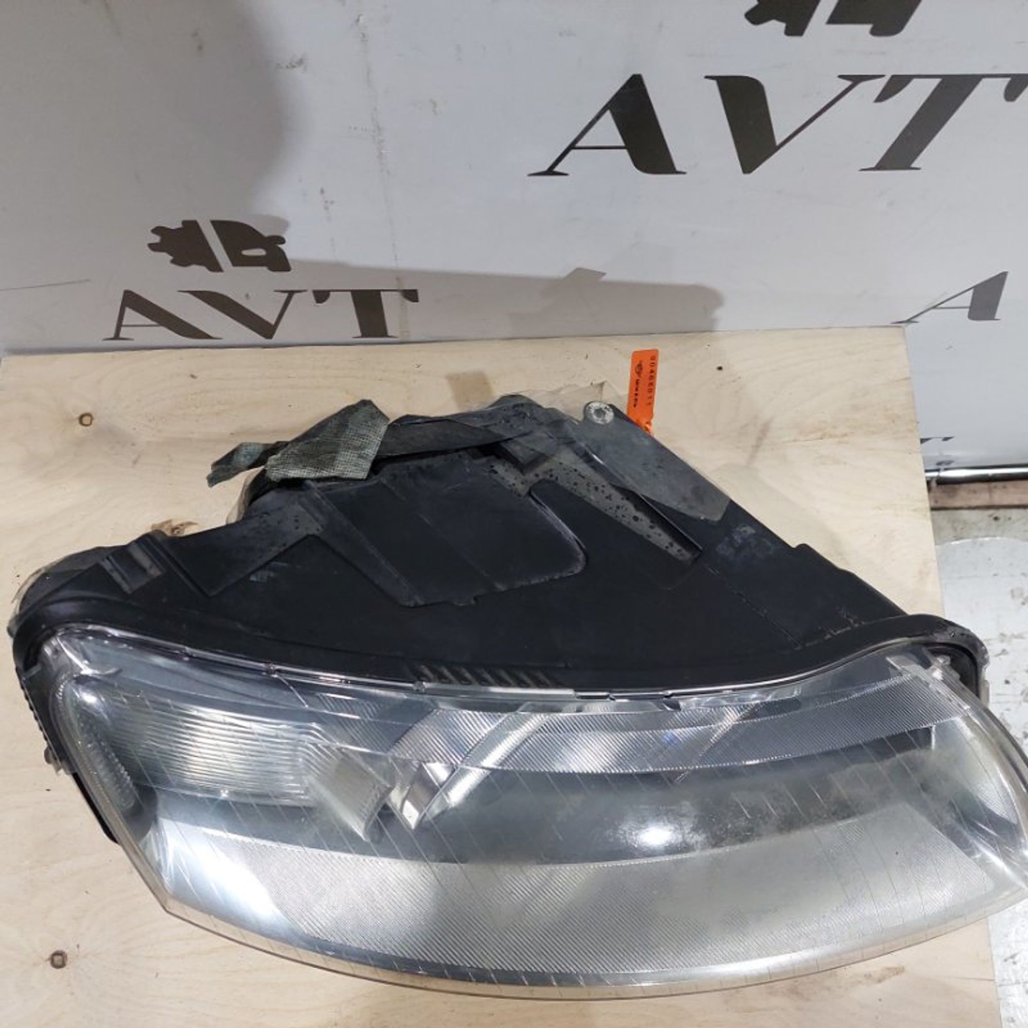 Фара галогеновая передняя правая Audi A6 C6 AUK, 6000 рублей, Ростов-на-Дону