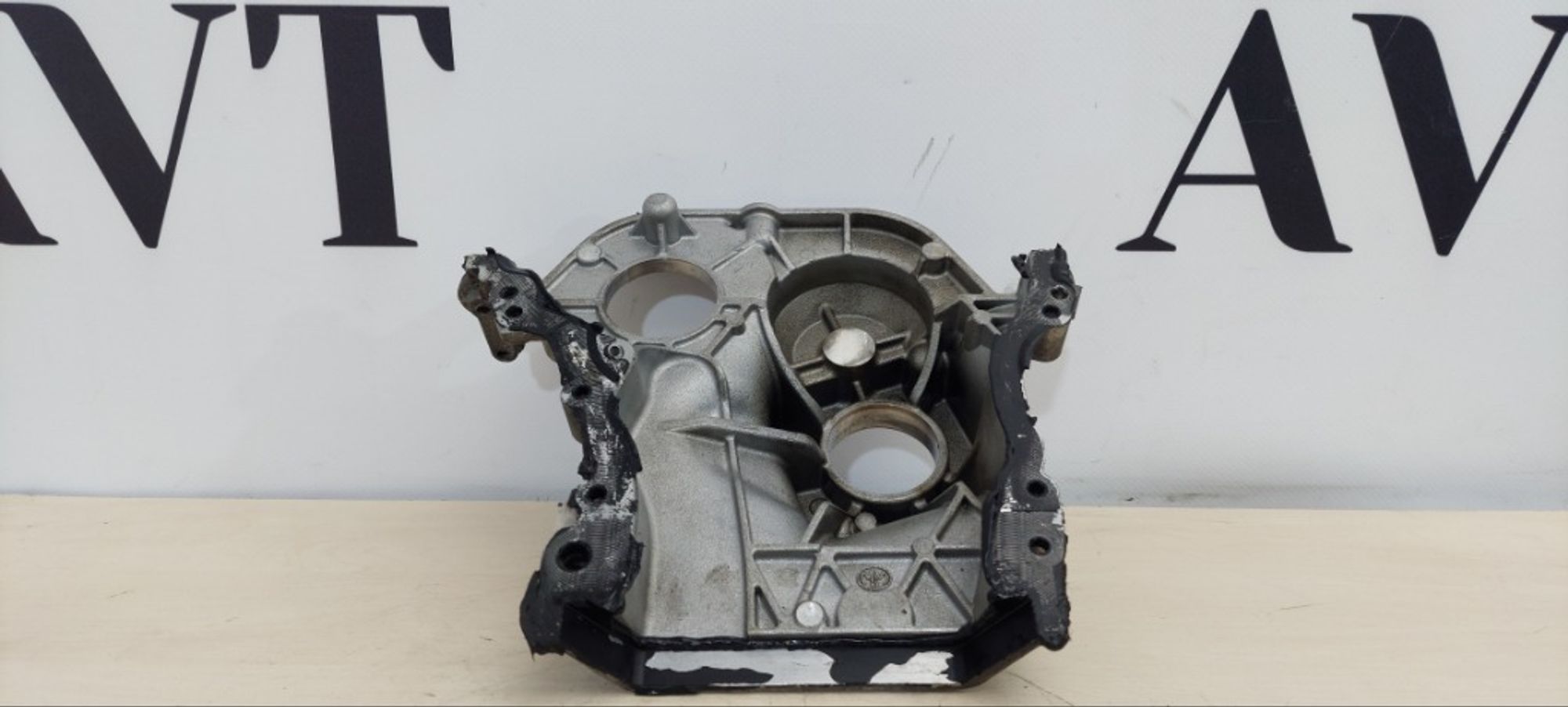 Крышка двигателя правая Jeep Grand Cherokee WK2, 5000 рублей, Ростов-на-Дону