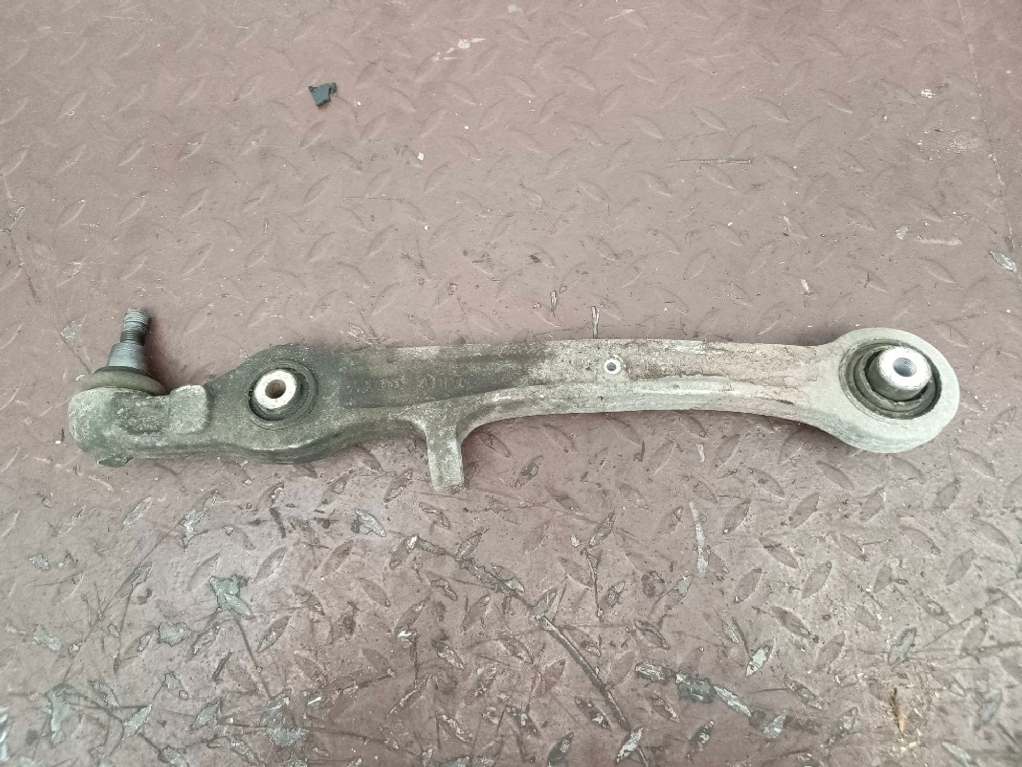 Рычаг подвески нижний передний Audi A6 C6 BDX, 2000 рублей, Ростов-на-Дону