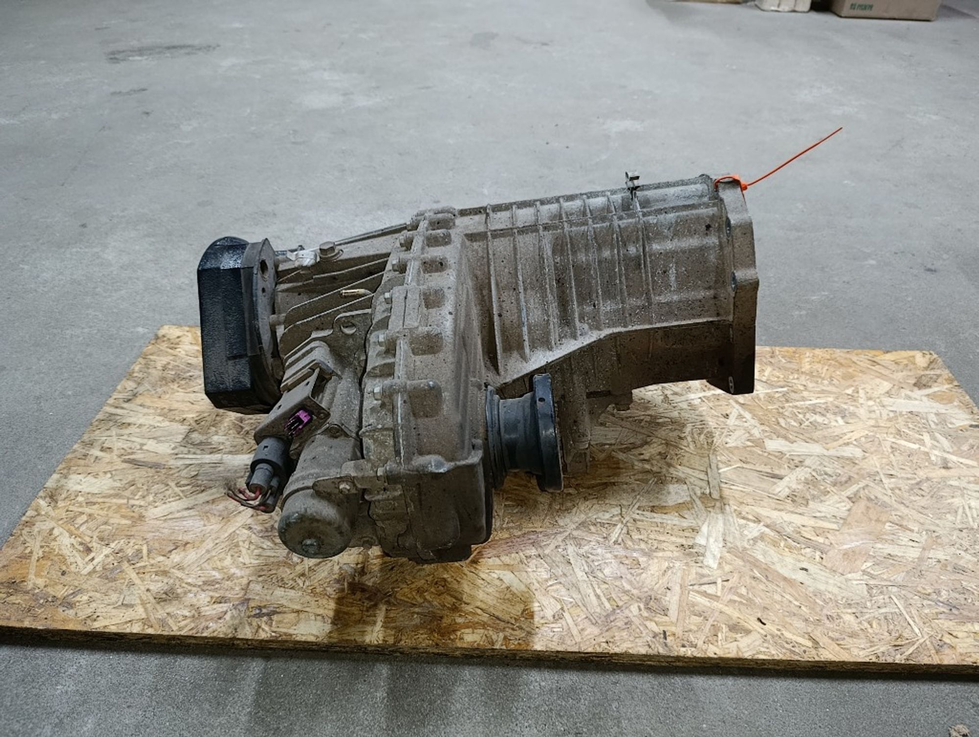 Раздаточная коробка Volkswagen Touareg BKS, 10000 рублей, Ростов-на-Дону