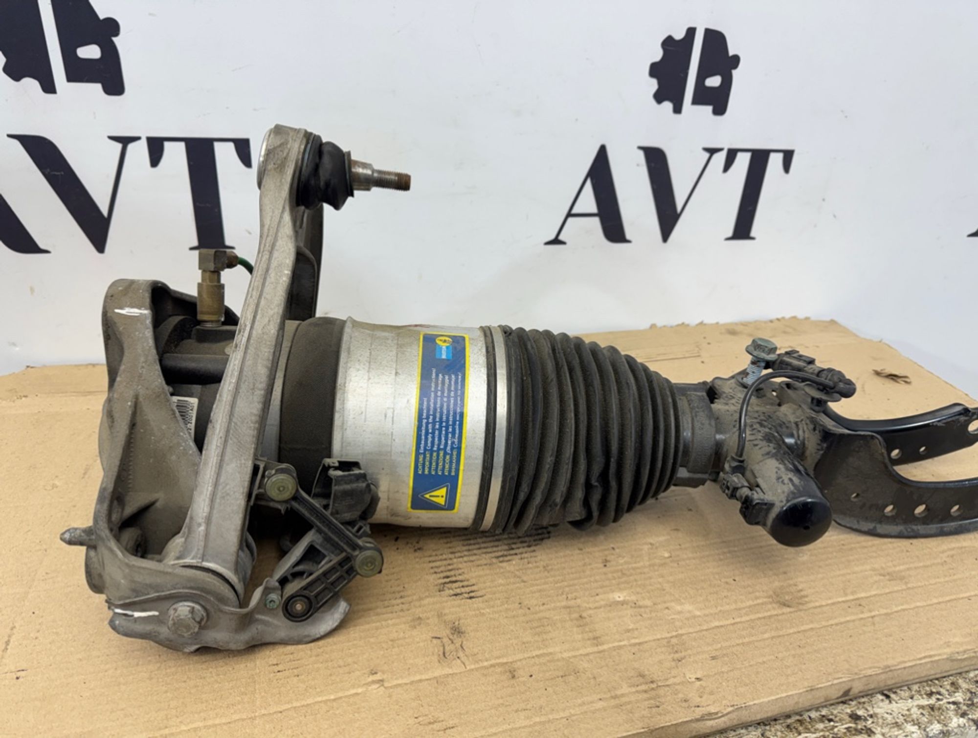 Пневмоамортизатор подвески передний Audi Q7, 10000 рублей, Ростов-на-Дону