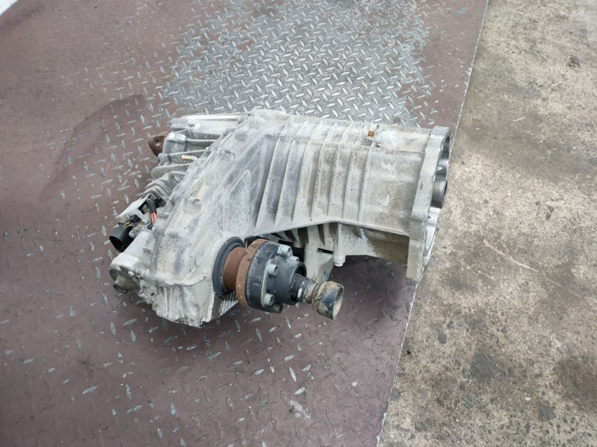 Раздаточная коробка Volkswagen Touareg BKS, 10000 рублей, Ростов-на-Дону