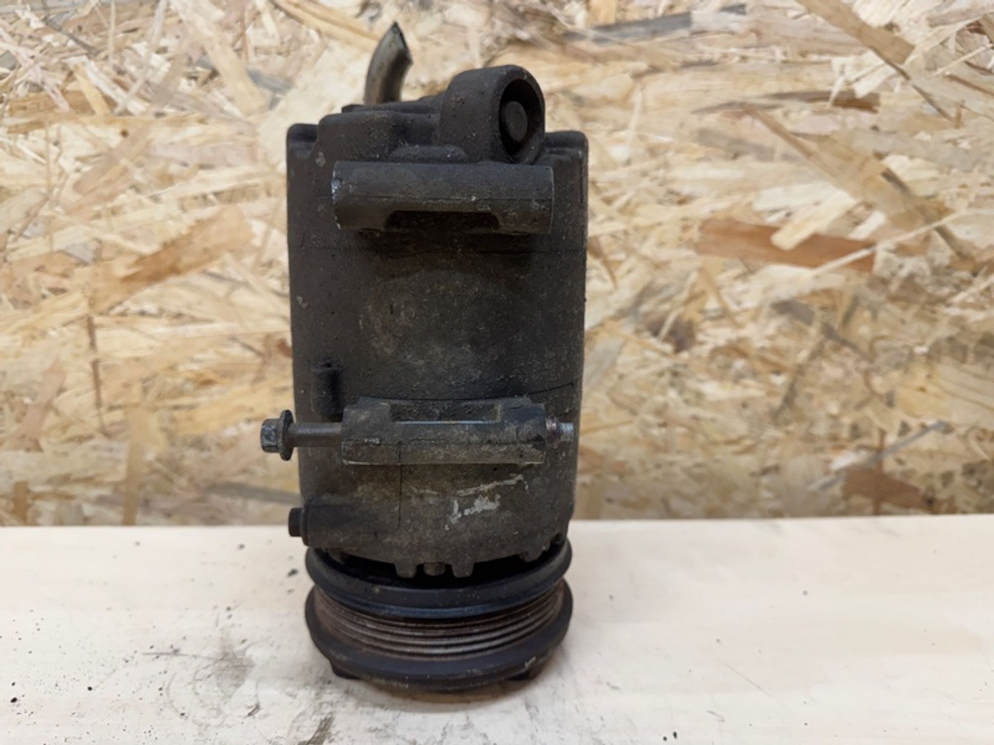 Компрессор кондиционера Ford Focus HXDB, 5000 рублей, Ростов-на-Дону