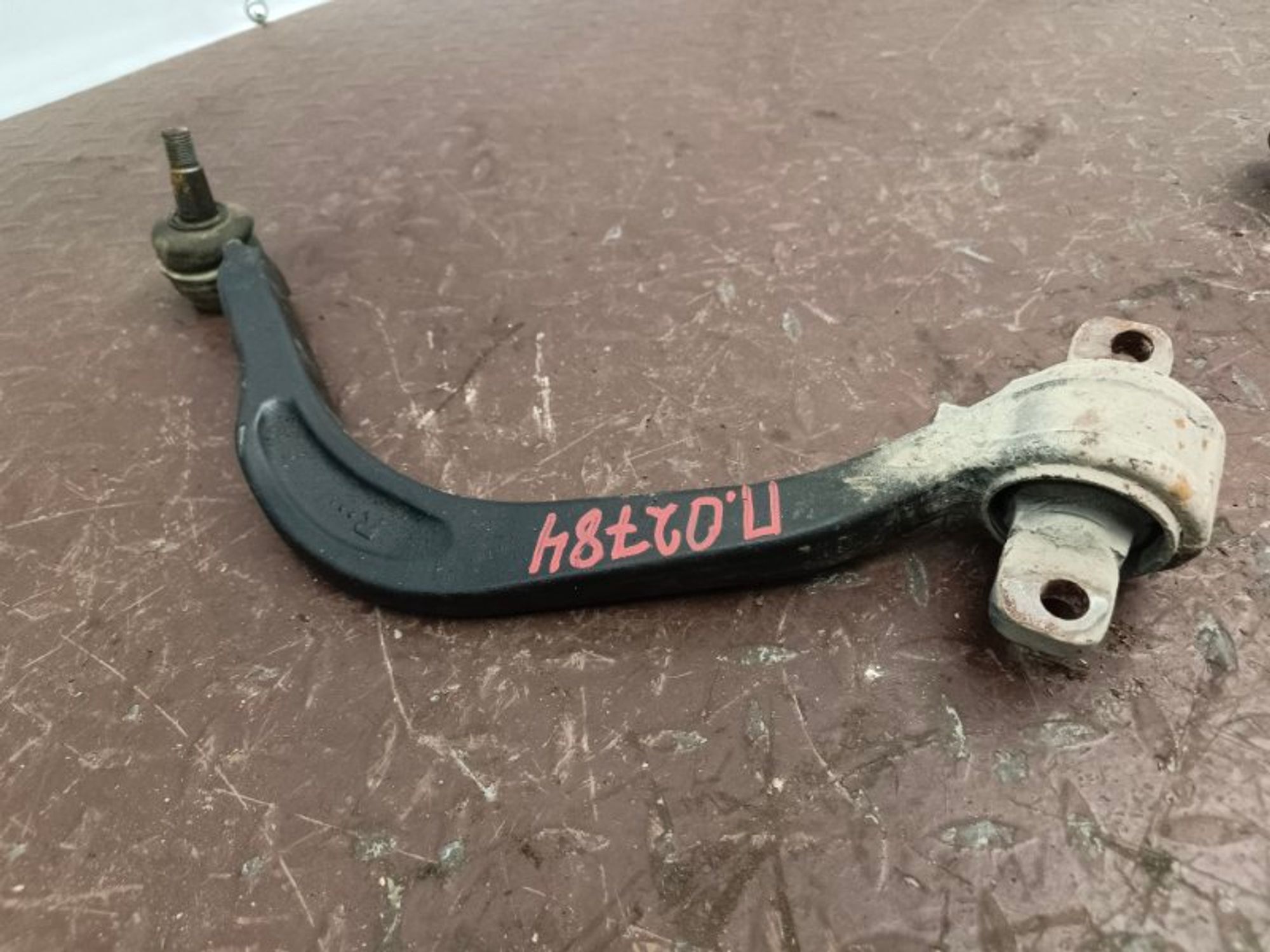 Рычаг подвески нижний передний правый Mitsubishi, 3000 рублей, Ростов-на-Дону