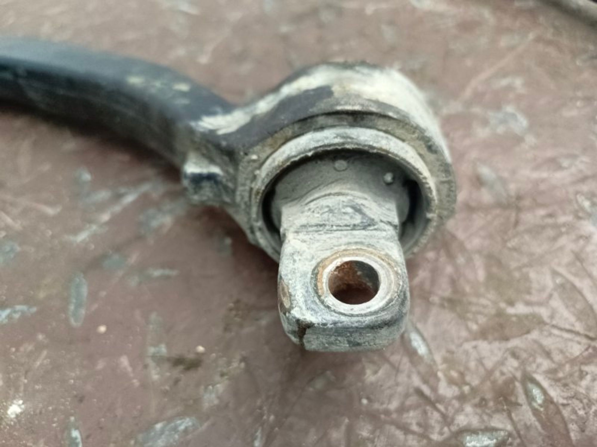 Рычаг подвески нижний передний правый Mitsubishi, 3000 рублей, Ростов-на-Дону