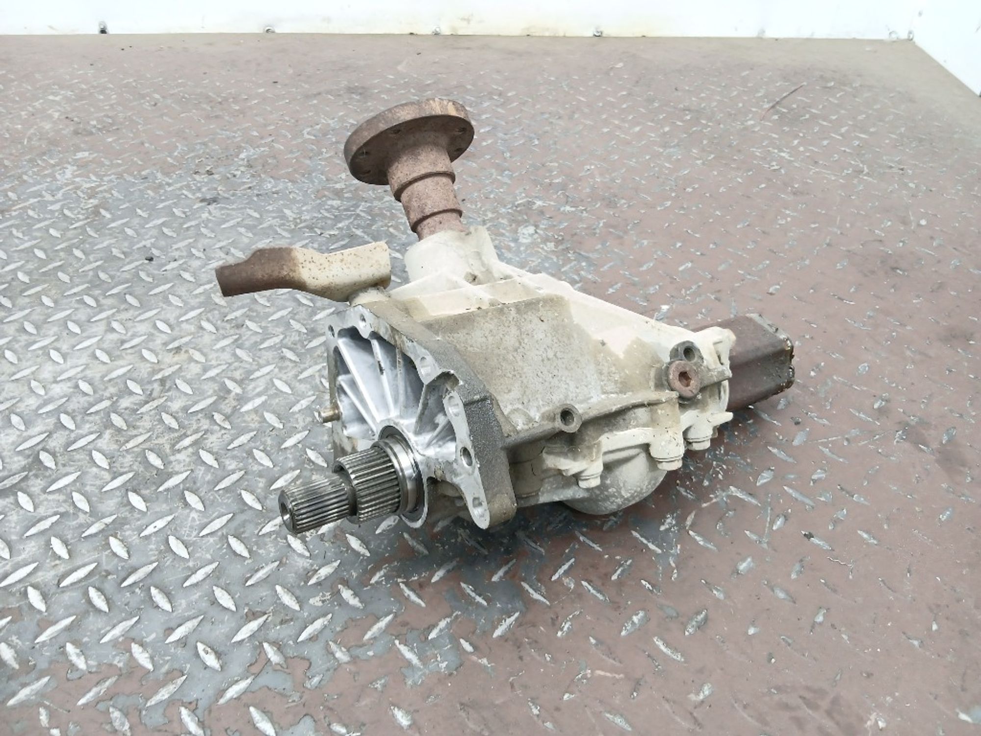 Раздаточная коробка Nissan Juke MR16DDT, 7000 рублей, Ростов-на-Дону