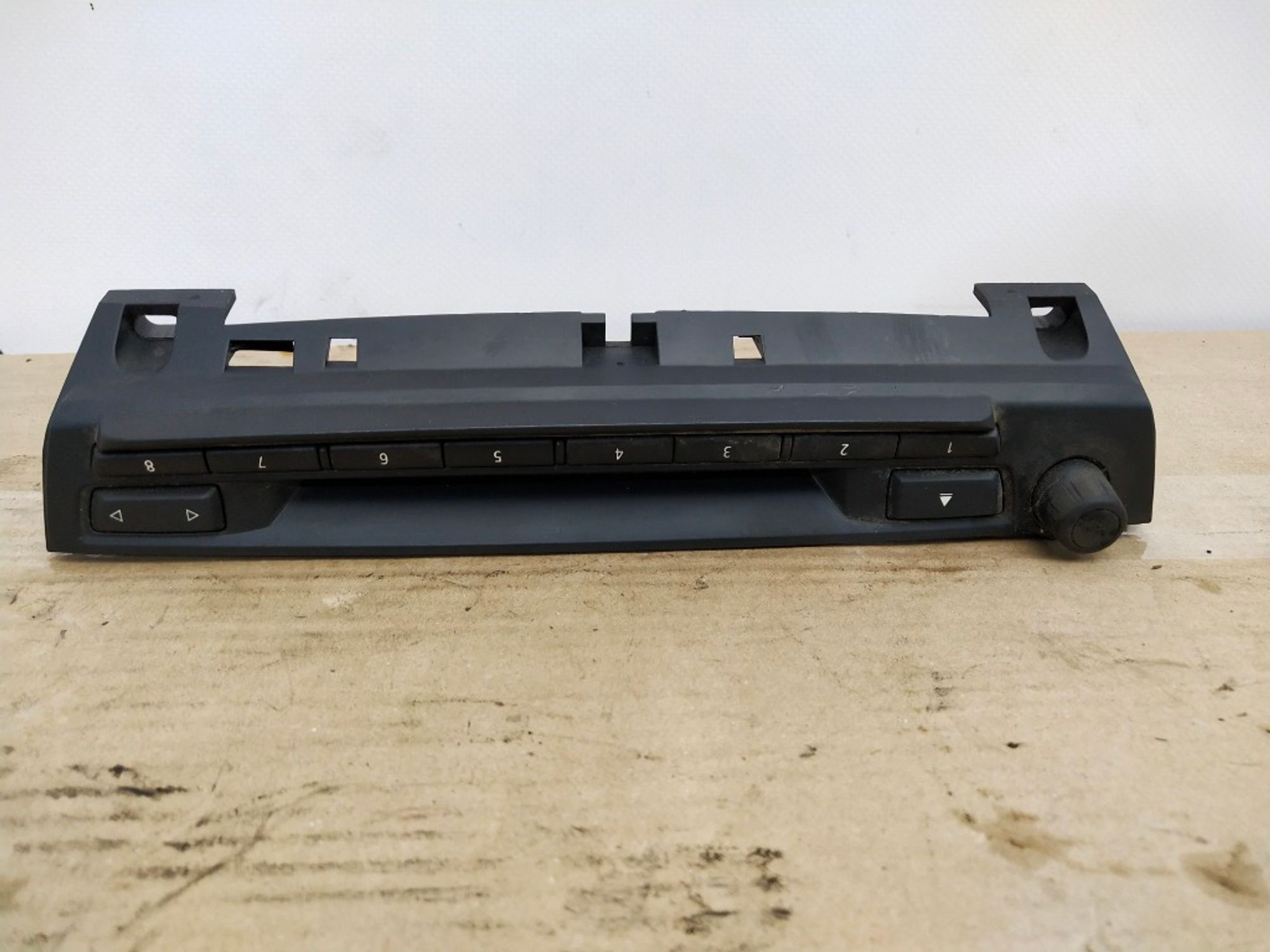 Консоль магнитофона BMW X5 E70 N57D30B, 3000 рублей, Ростов-на-Дону