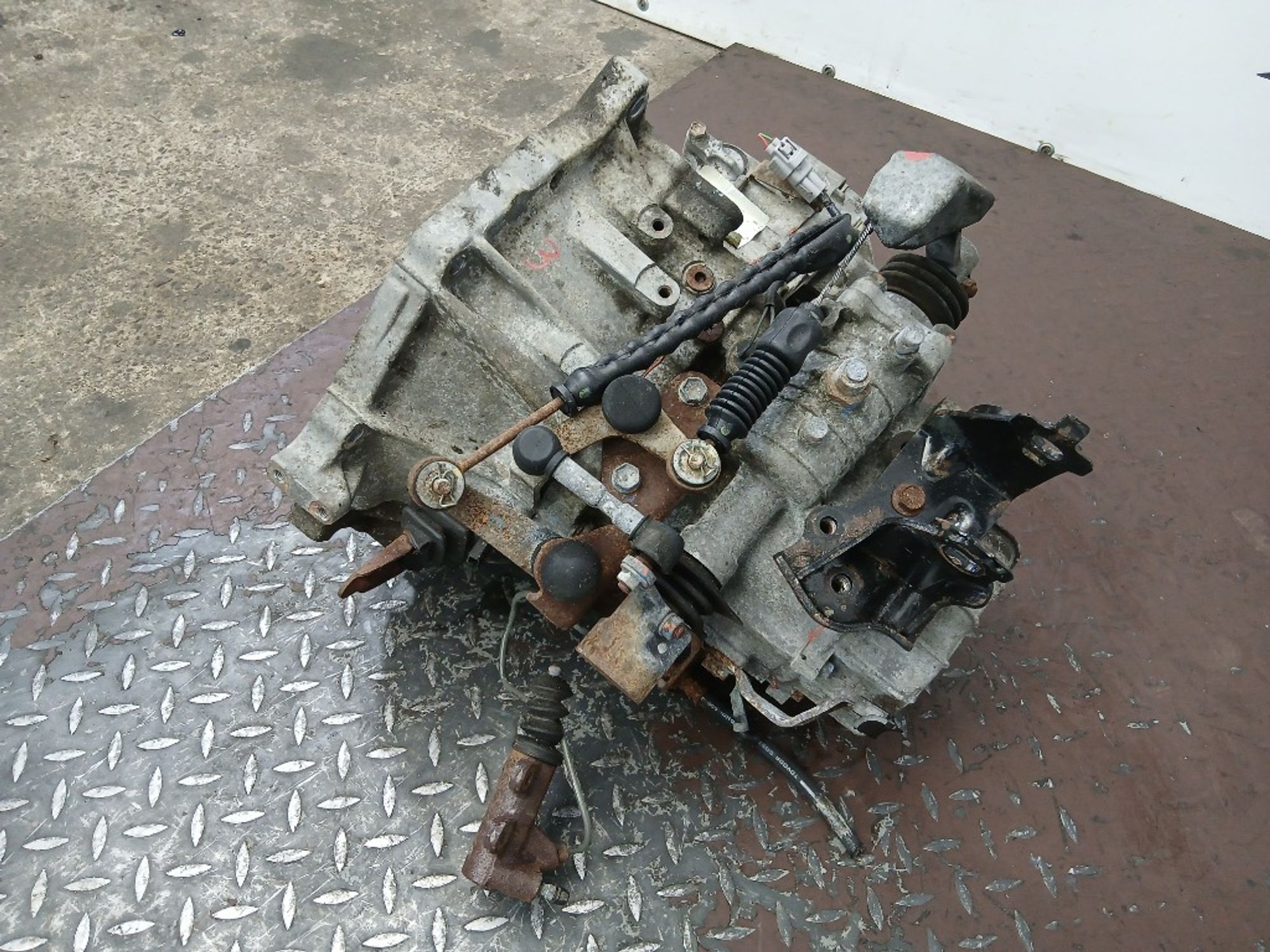 МКПП Toyota Auris 1ZR-FE, 30000 рублей, Ростов-на-Дону