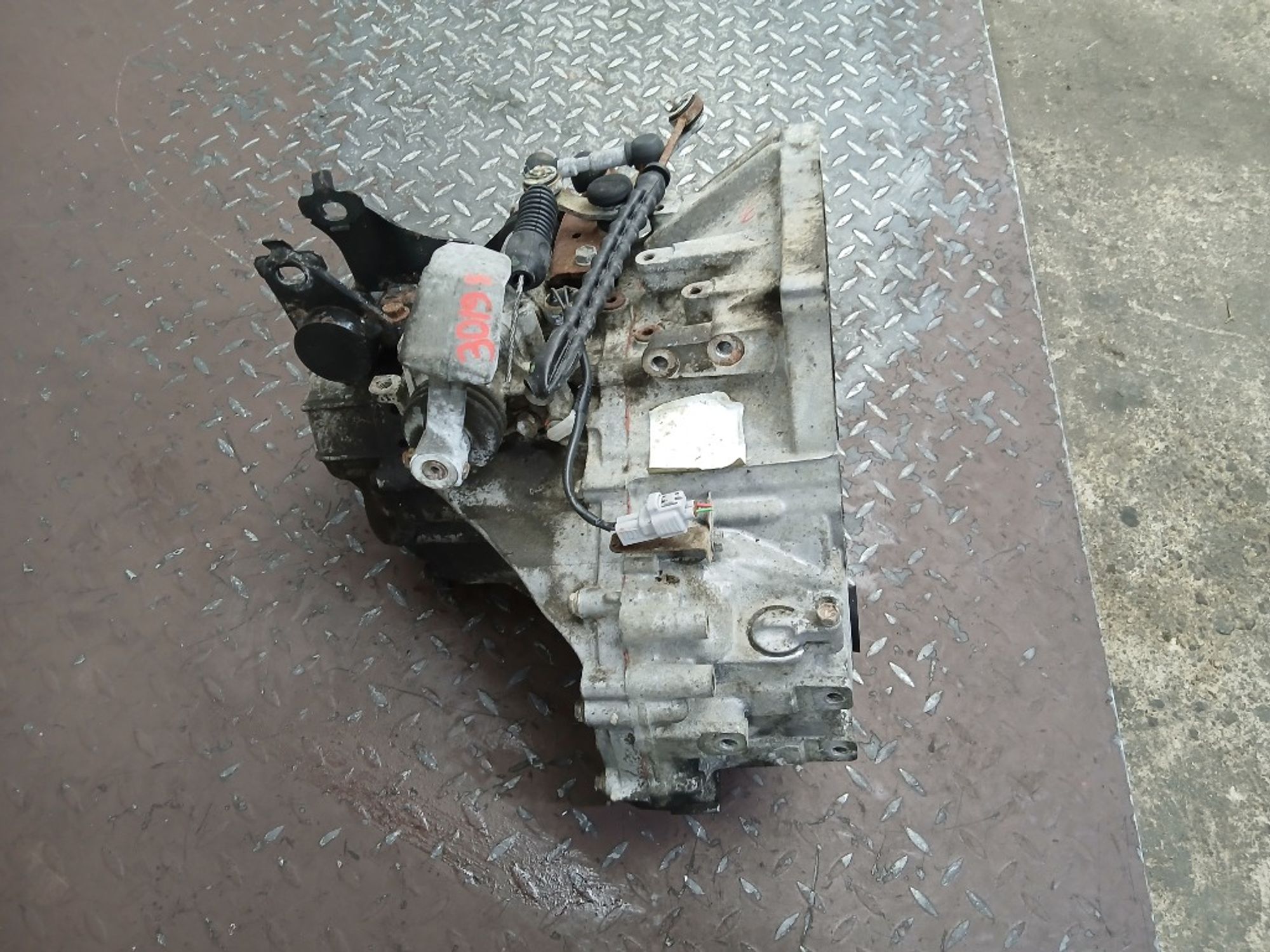 МКПП Toyota Auris 1ZR-FE, 30000 рублей, Ростов-на-Дону