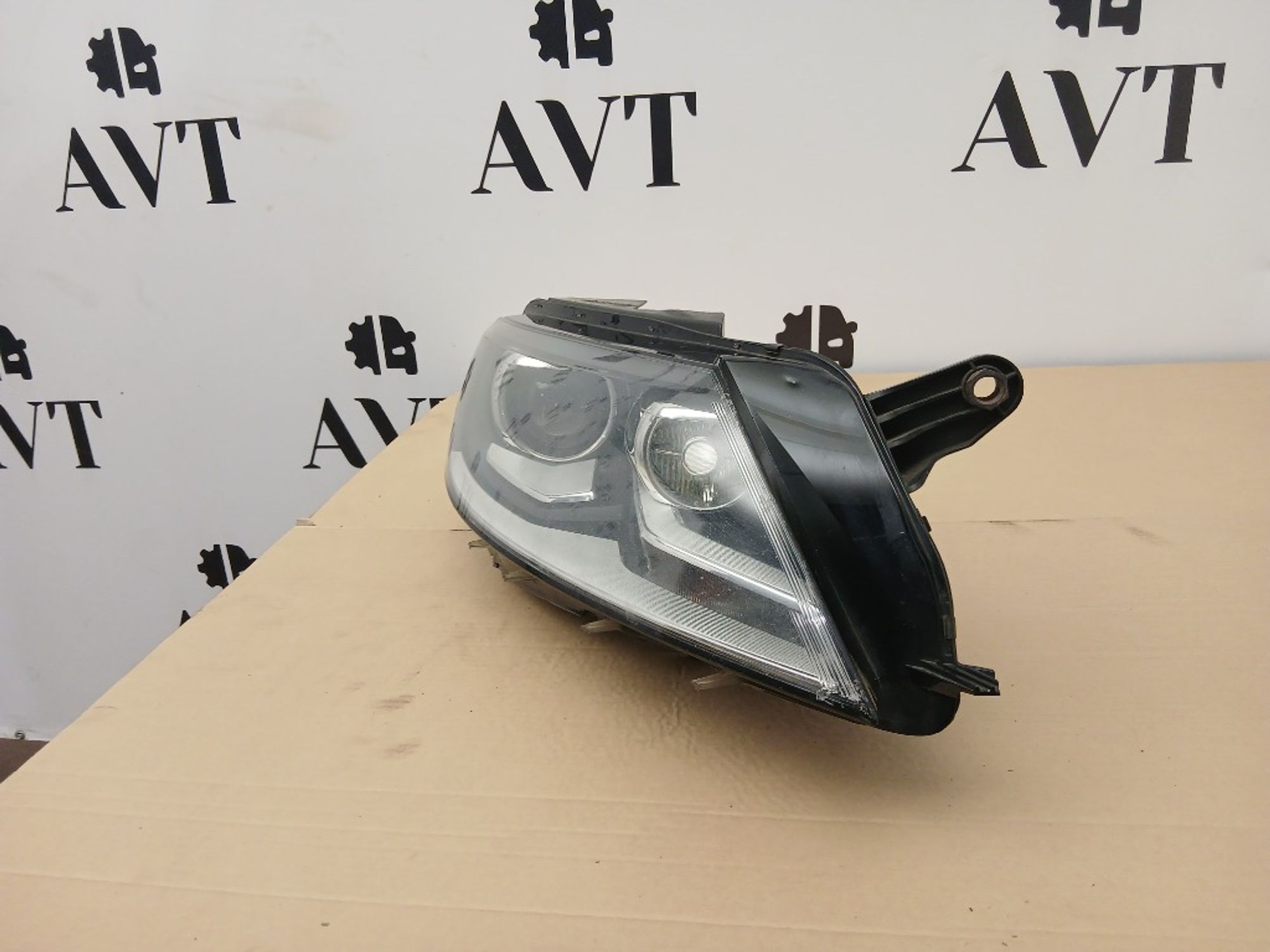 Фара ксеноновая передняя правая Volkswagen Passat, 8000 рублей, Ростов-на-Дону